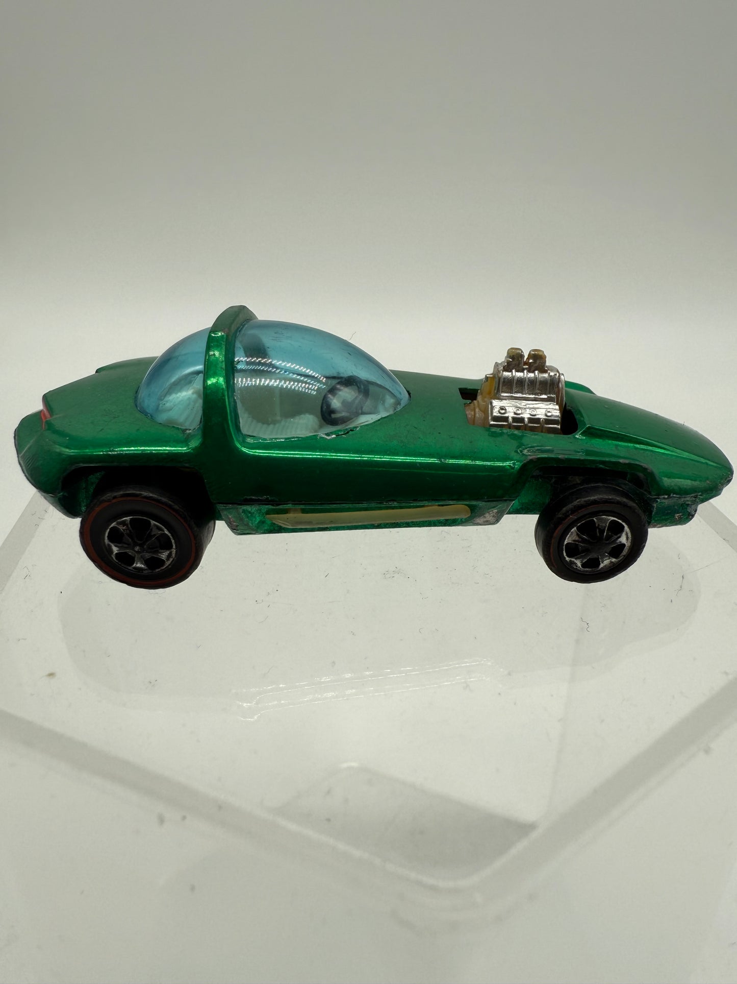 Hot Wheels Vintage Sweet 16 Redline Silhousette (Green) 1967 Mattel