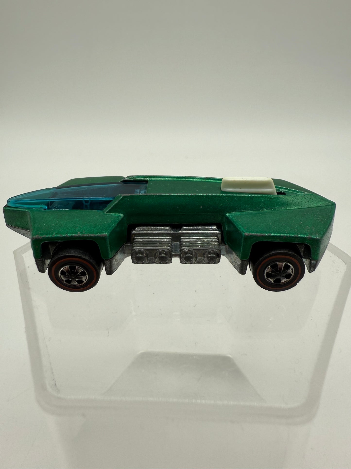 Hot Wheels Vintage 1970 Redline What-4 Spectralflame Green Mattel
