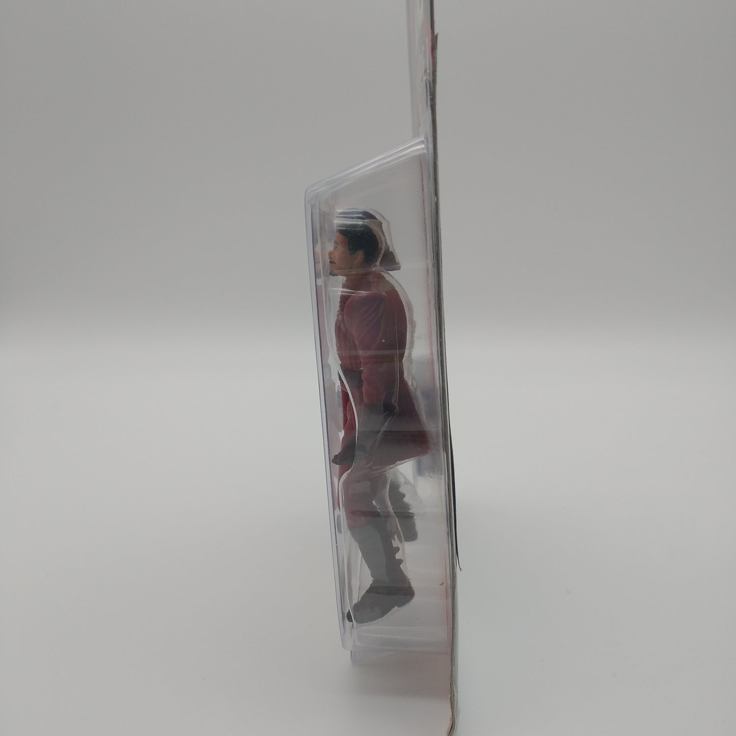 A picture of the right side of the cart and bubble. The action figure is inside.