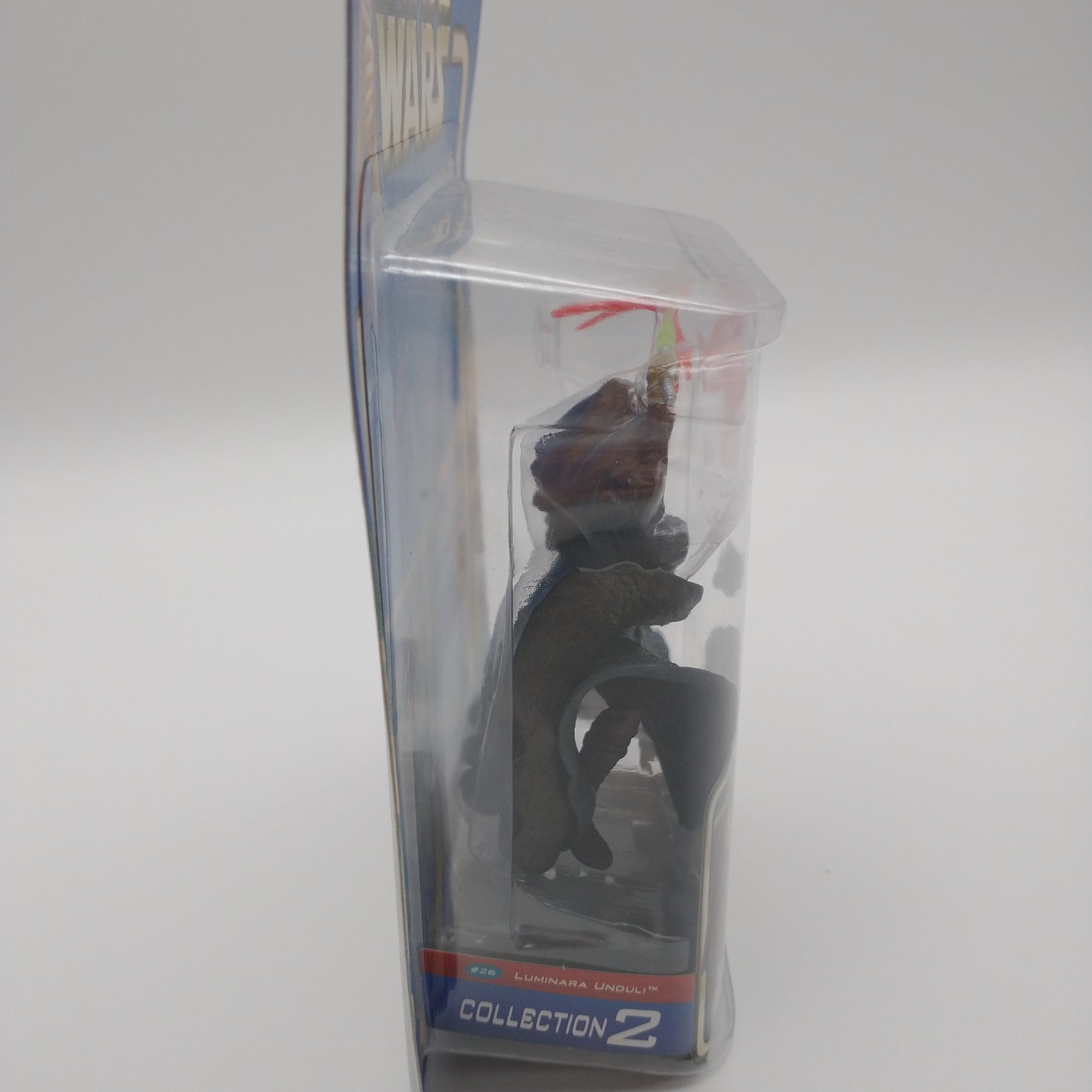 A picture of the right side of the cart and bubble. The figure is inside.