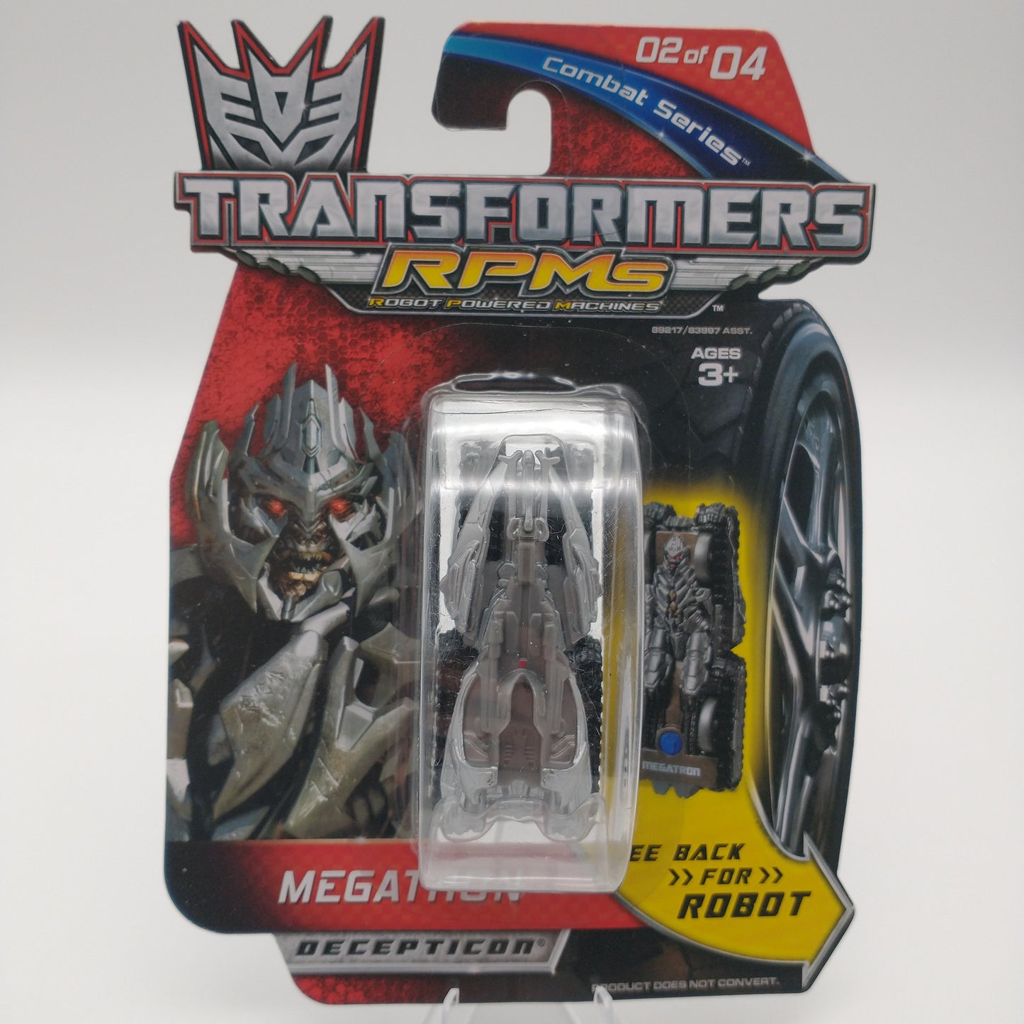 The front of the card and bubble. The figure is sealed inside.