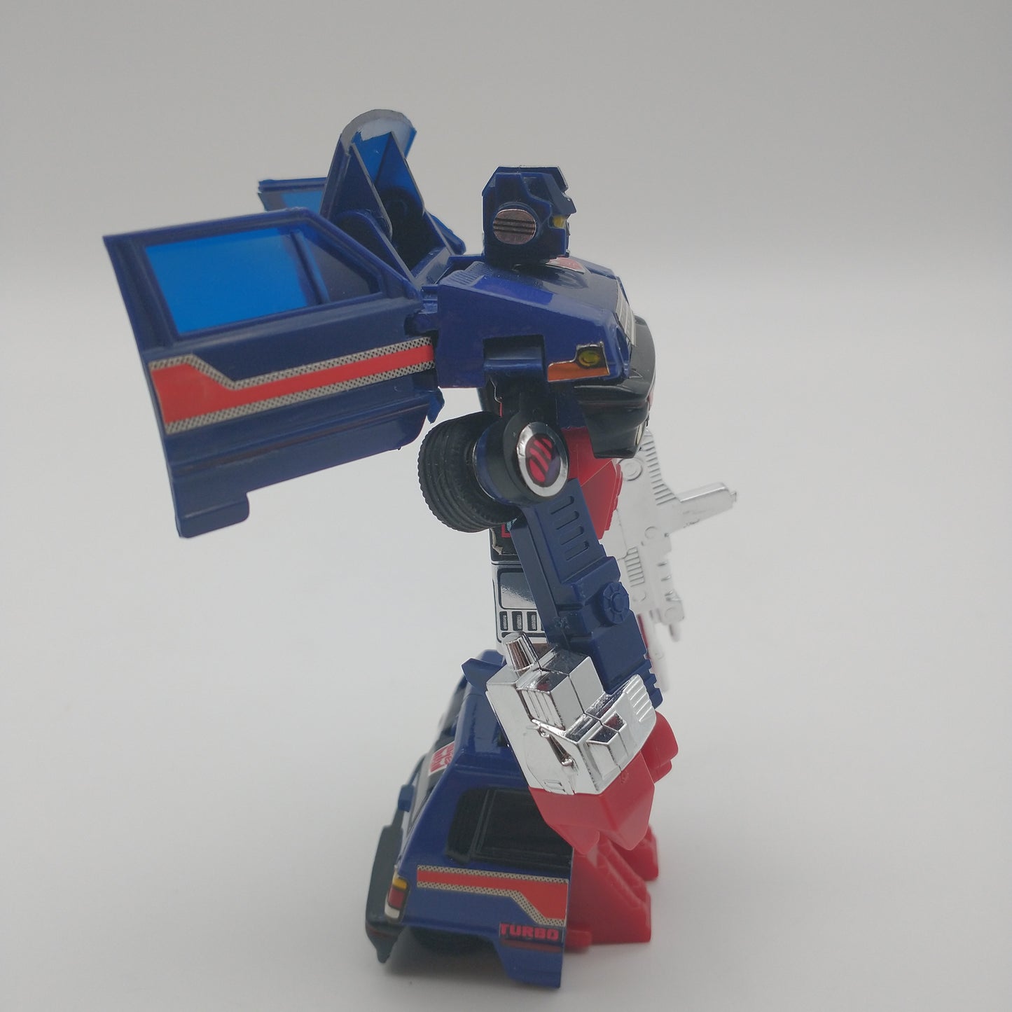 The left side of the figure