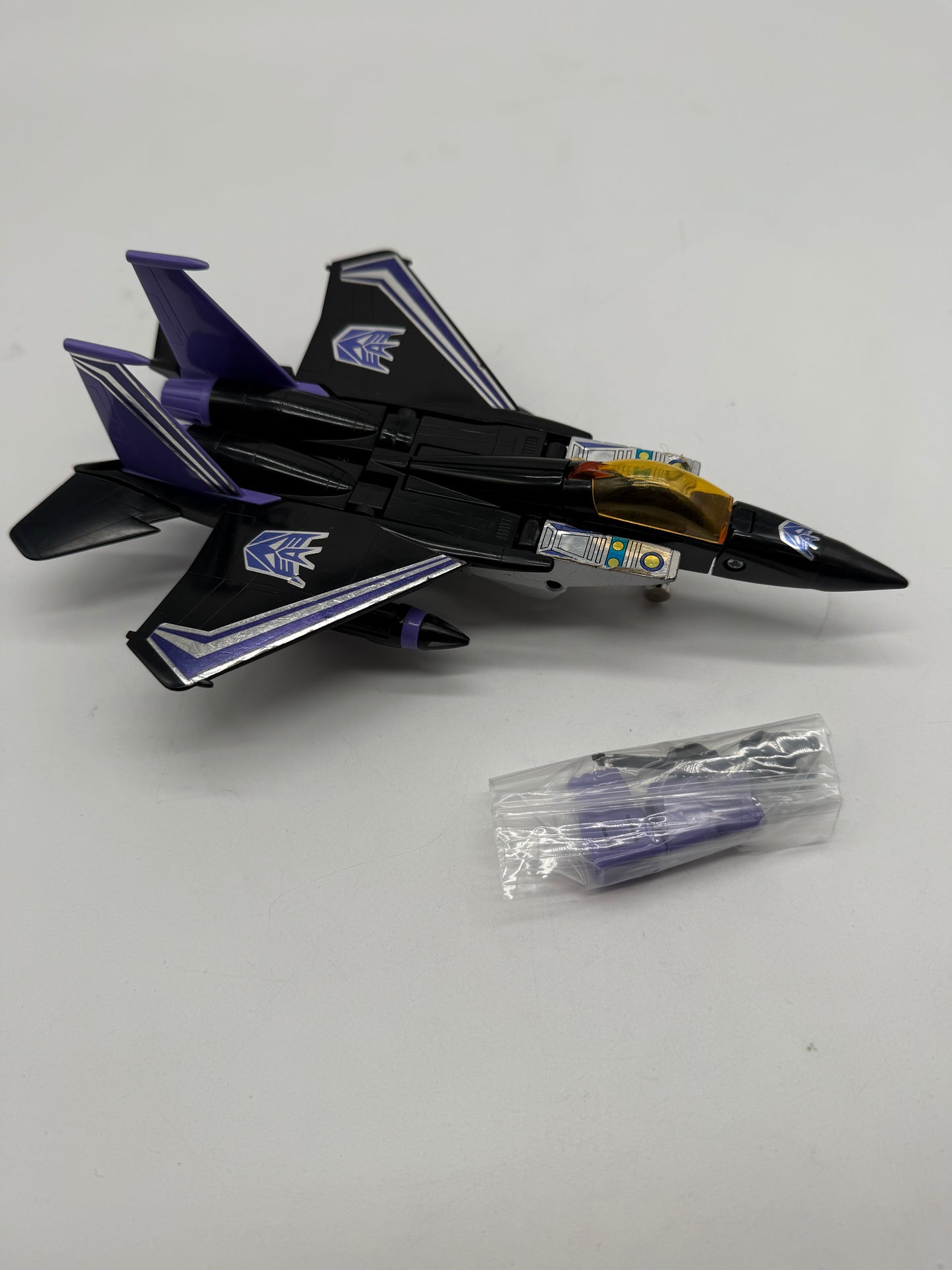 Transformers G1 Skywarp 1984 Hasbro