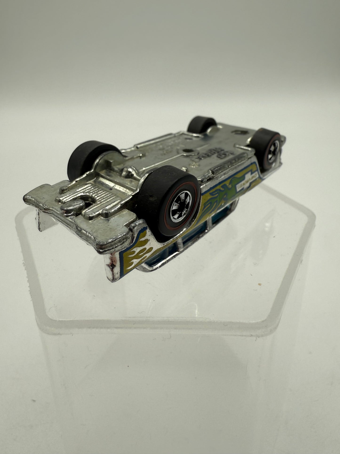 Hot Wheels 1969 Redline Alive '55 Super Chrome Chevy Nomad Wagon Mattel