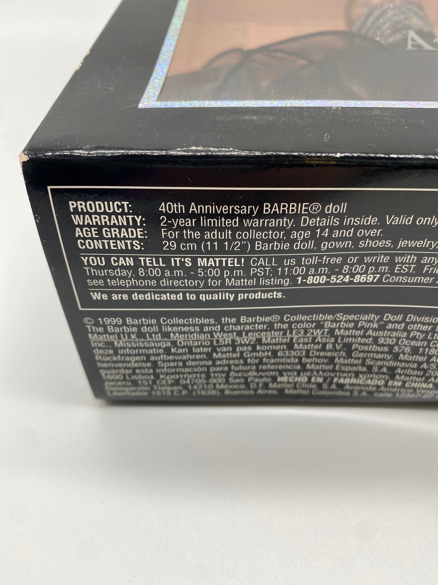 Mattel Barbie Doll 1999 Collector Edition 40th Anniversary Barbie