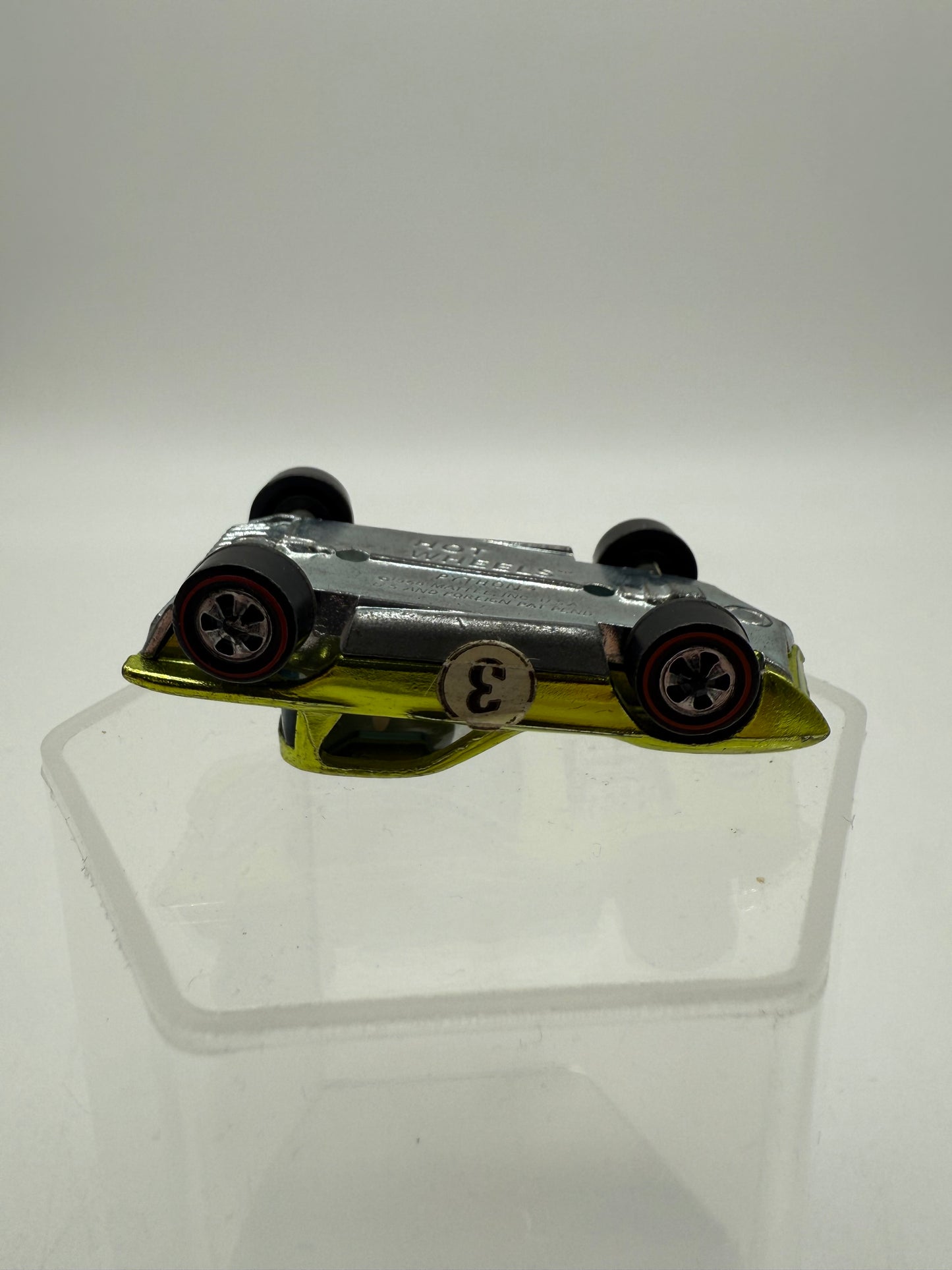 Hot Wheels Vintage Sweet 16 Redline Python (Antifreeze Green) 1969 Mattel