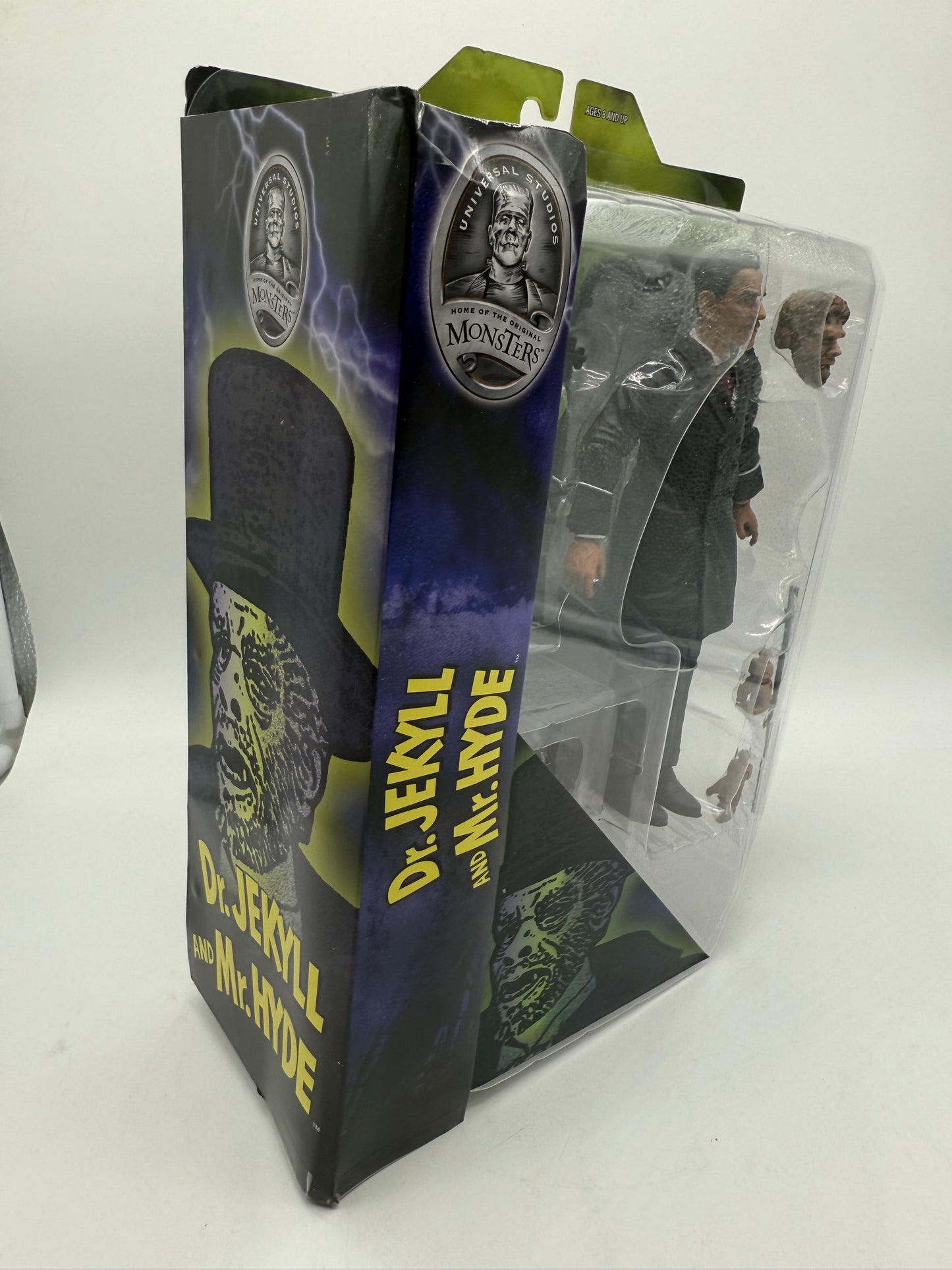 Home of The Original Monsters Dr.Jekyll and Mr.Hyde 2013 Diamond Select Toys