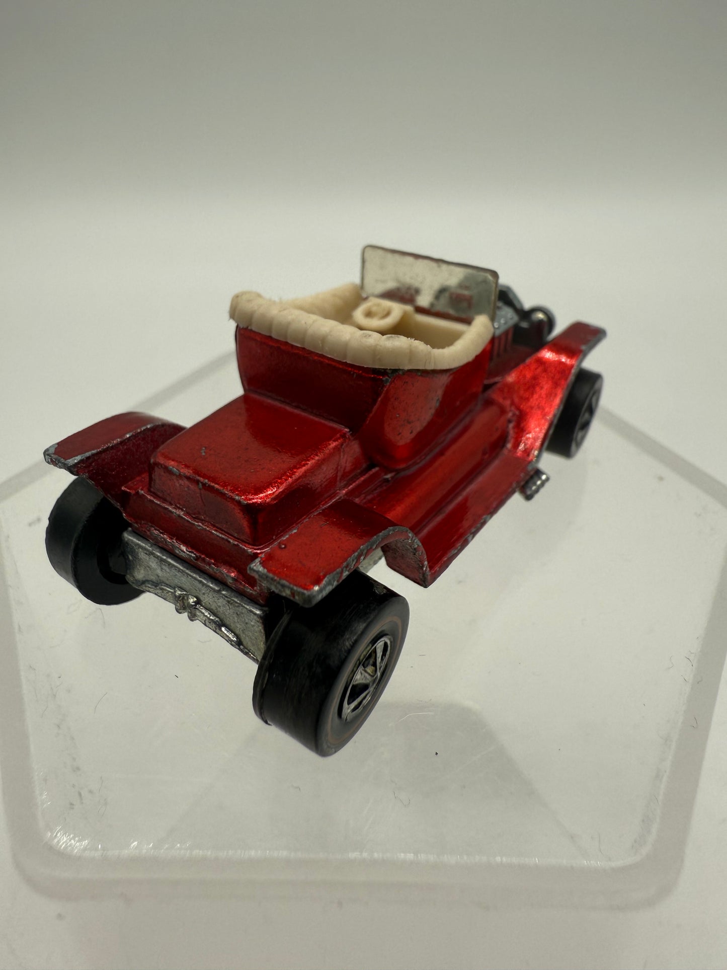 Hot Wheels Vintage Sweet 16 Redline Hot Heap (Red) 1968 Mattel