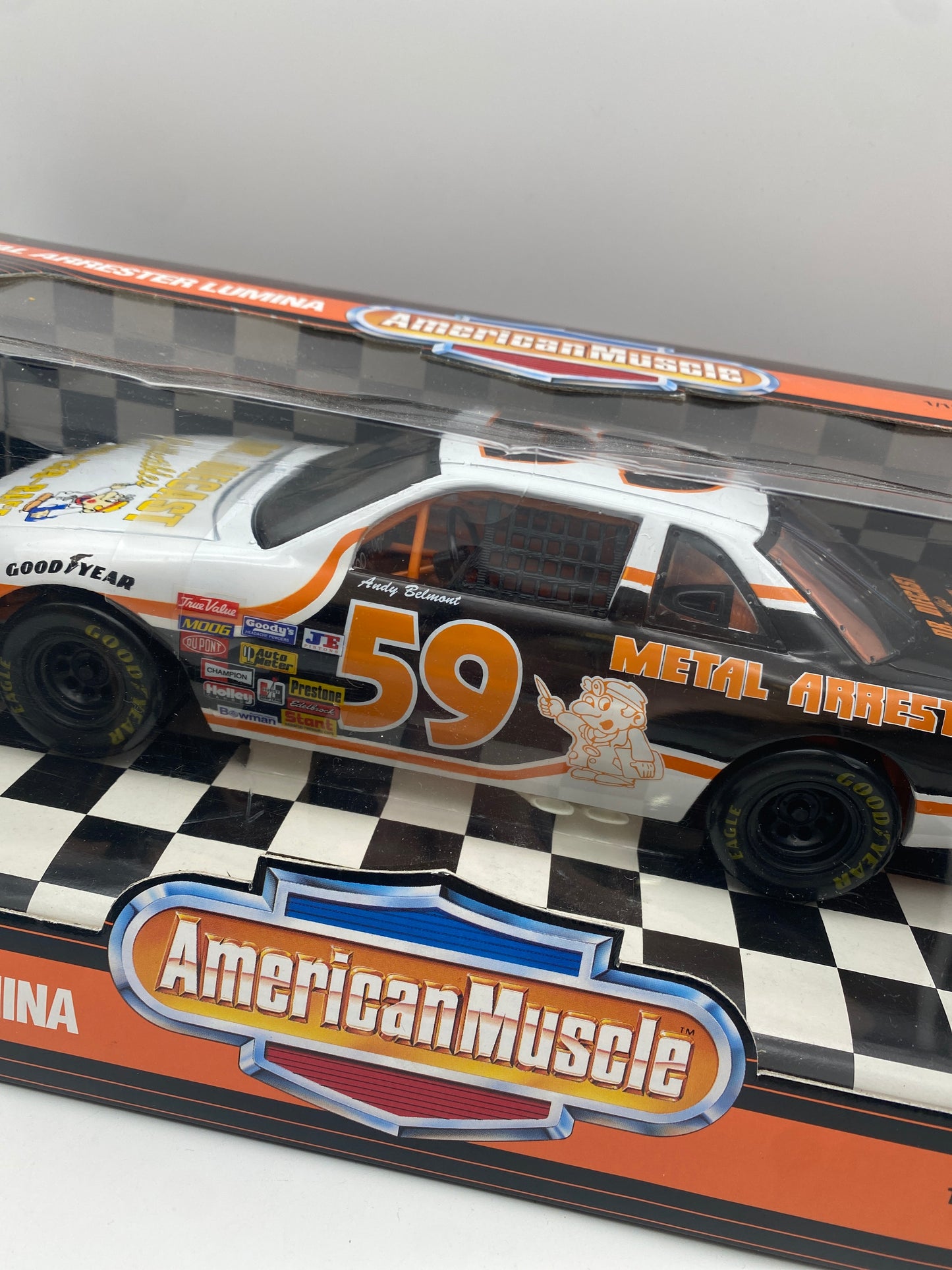 ERTL American Muscle Collector’s Edition Metal Arrester Lumina #59 1/18” Scale 1 of 3500 Die-Cast Metal Car