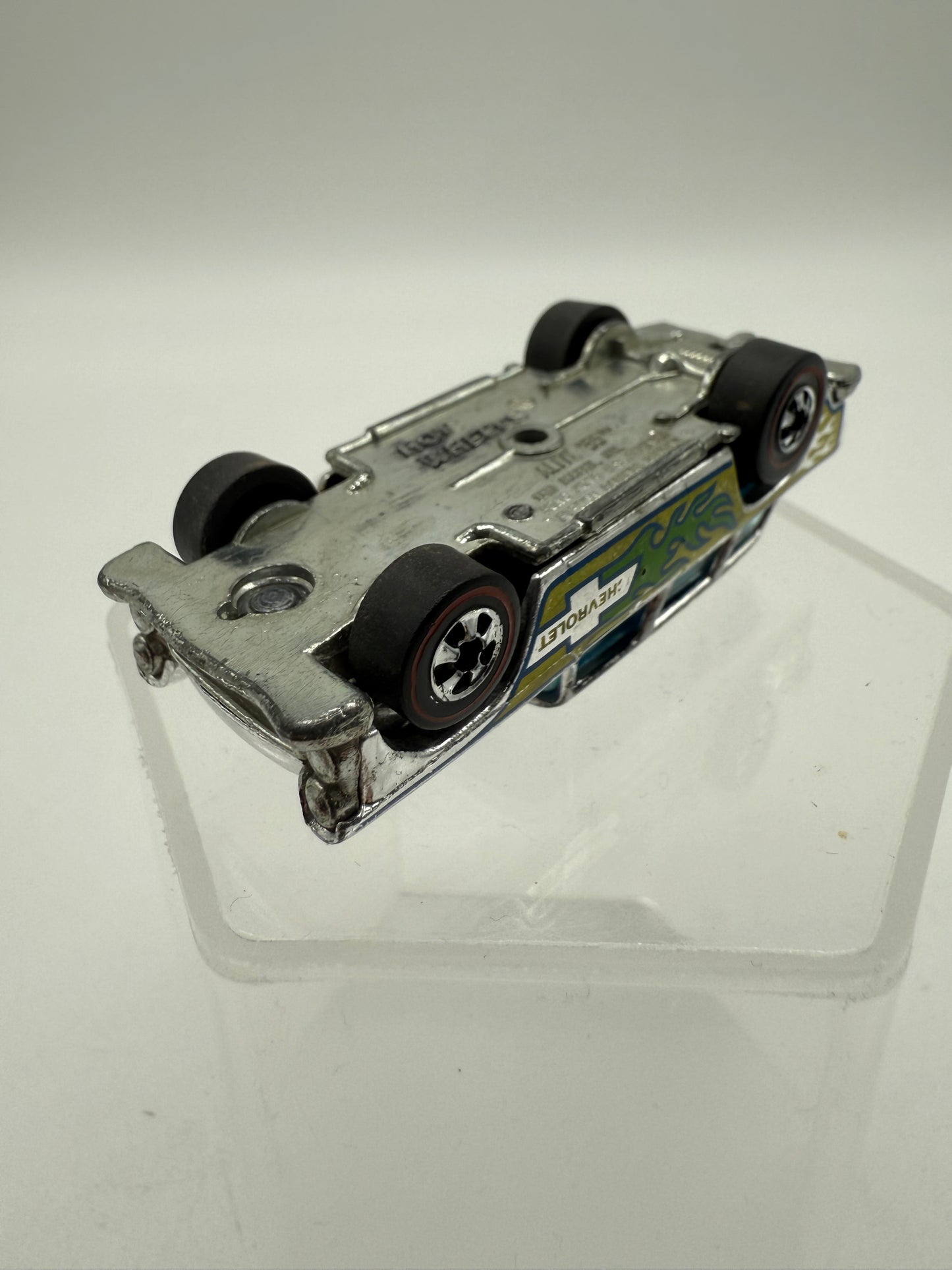 Hot Wheels 1969 Redline Alive '55 Super Chrome Chevy Nomad Wagon Mattel