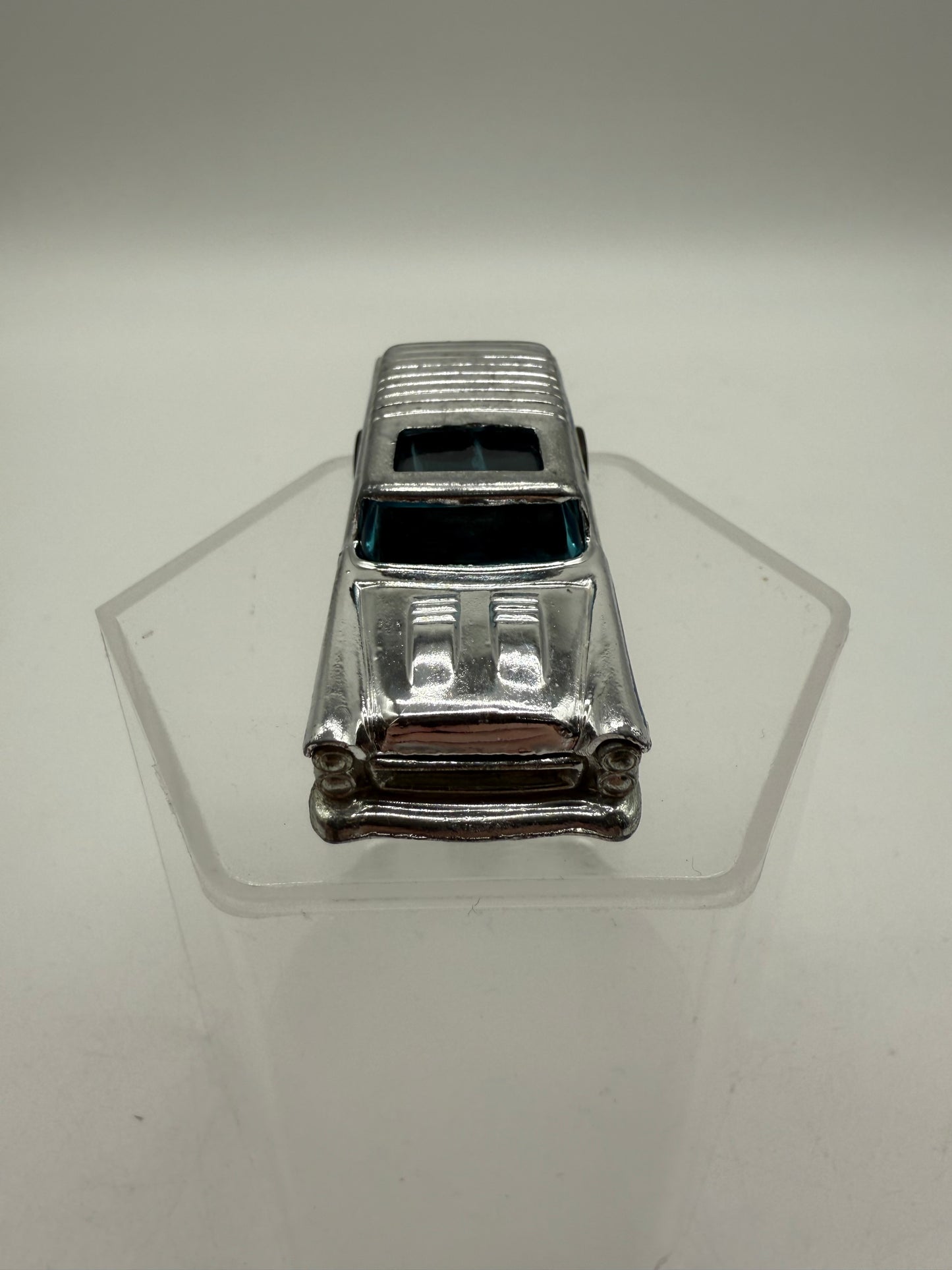 Hot Wheels 1969 Redline Alive '55 Super Chrome Chevy Nomad Wagon Mattel