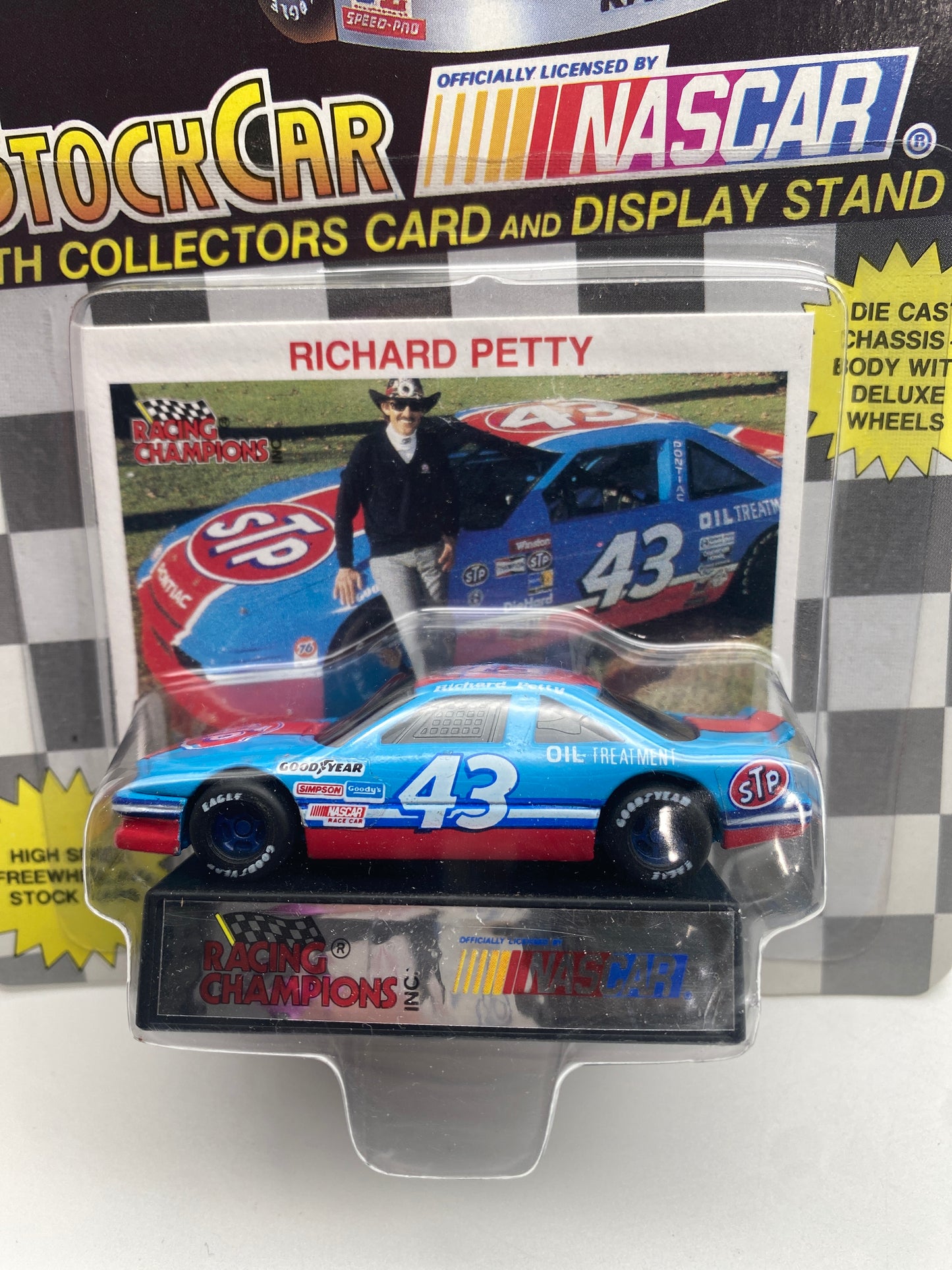 Racing Champions Nascar Stock Car 1992 Richard Petty #43 1:64 Die-Cast Car