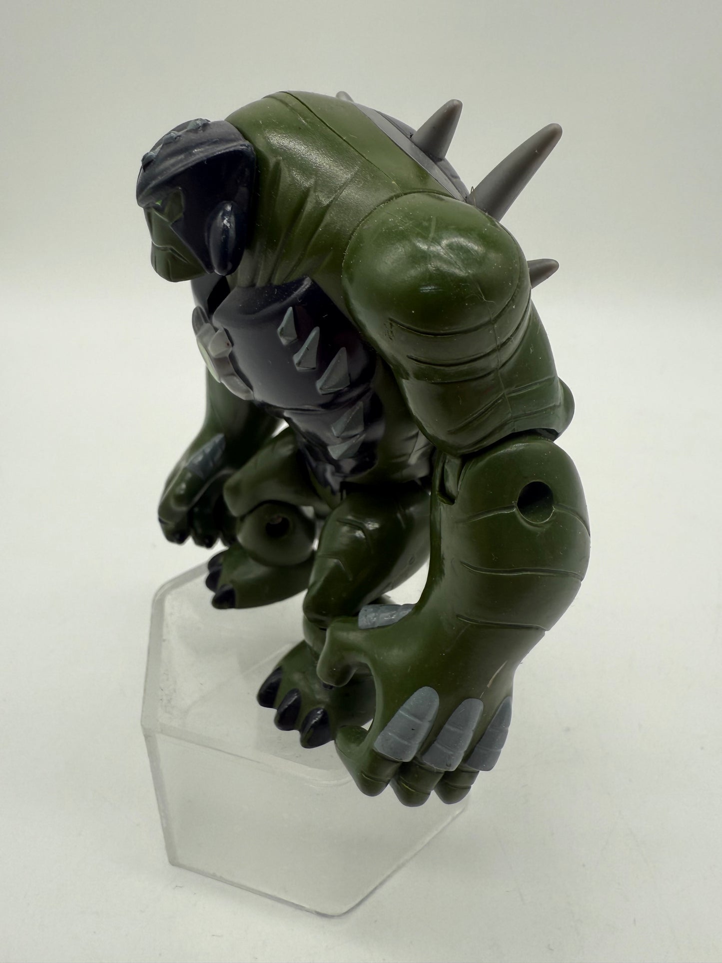 Bandai 2010 Ban 10 Ultimate Alien Ultimate Humungousaur