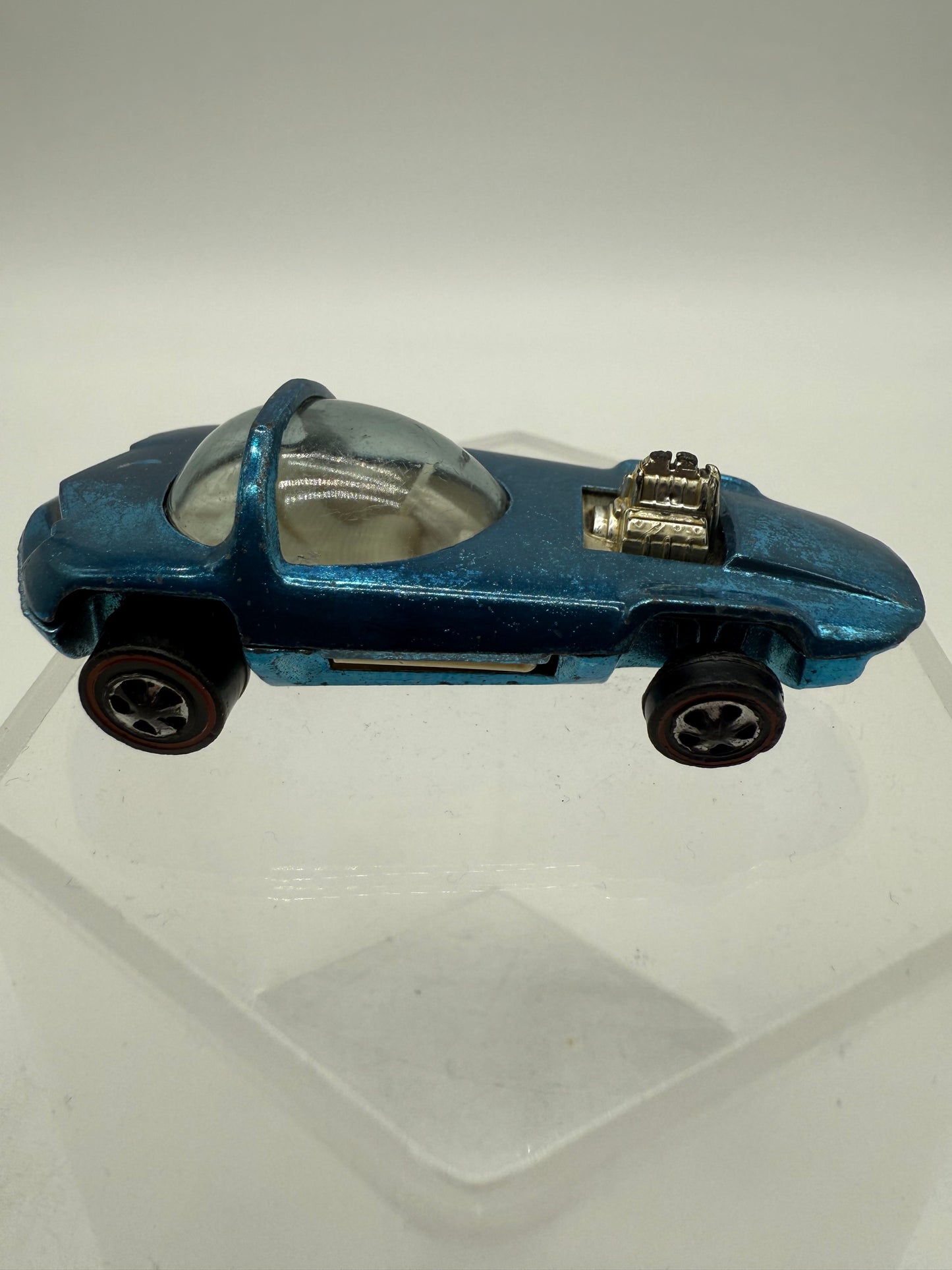 Hot Wheels Vintage Sweet 16 Redline Silhousette (Blue) 1967 Mattel