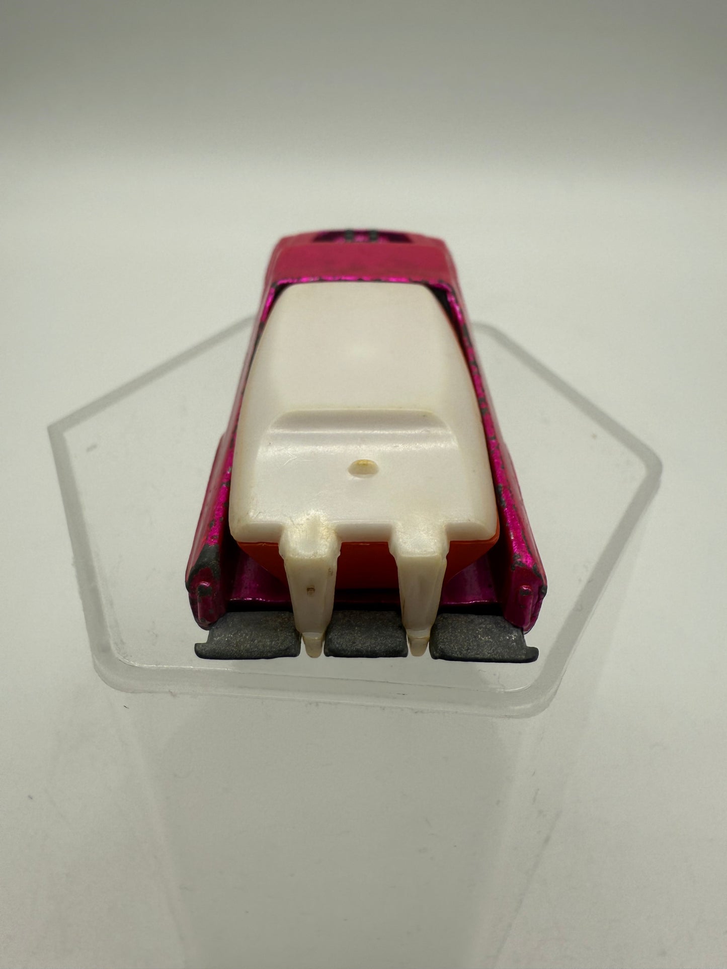 Hot Wheels Vintage Redline Seasider (Nuclear Pink) 1969 Mattel