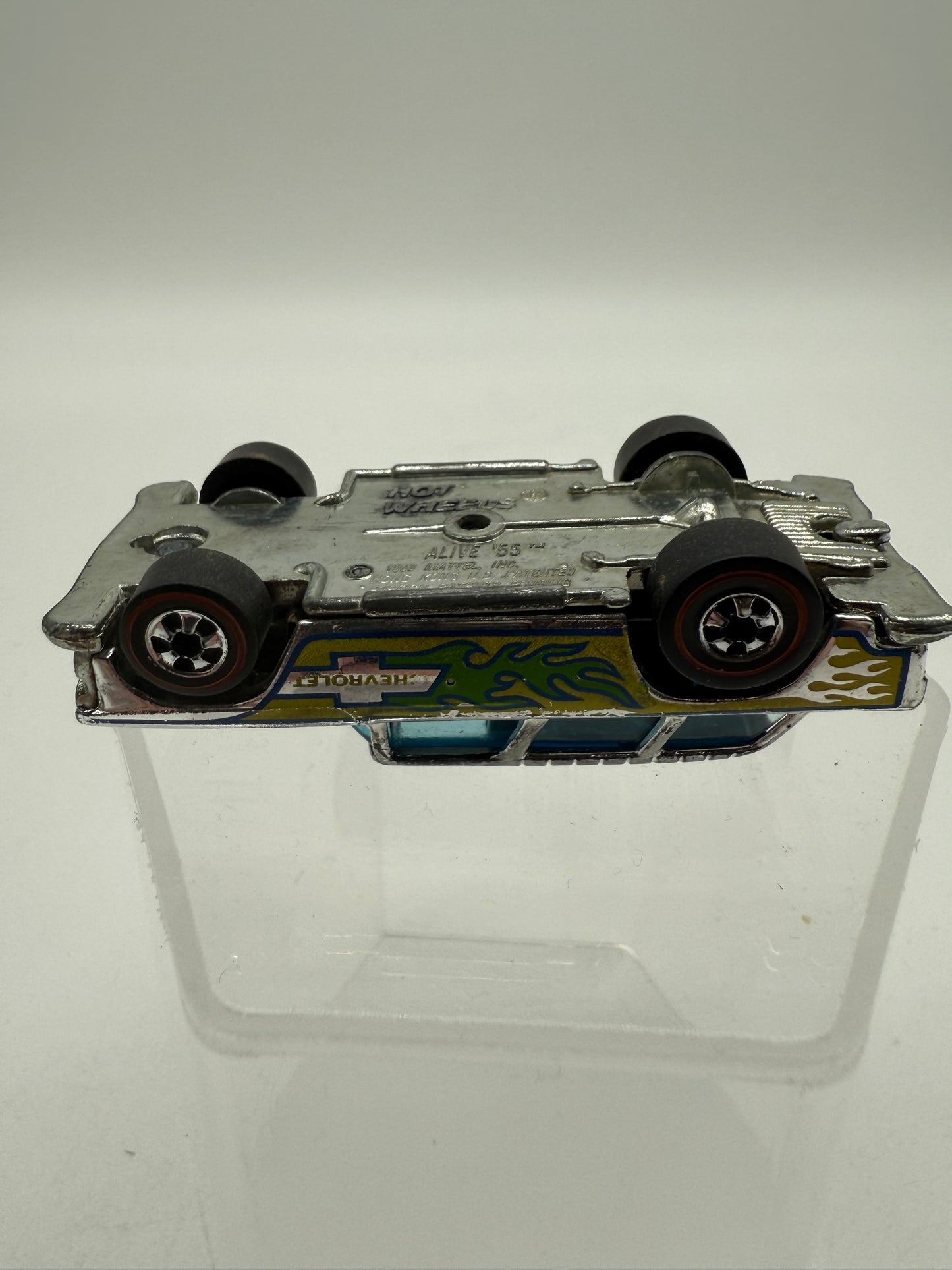 Hot Wheels 1969 Redline Alive '55 Super Chrome Chevy Nomad Wagon Mattel