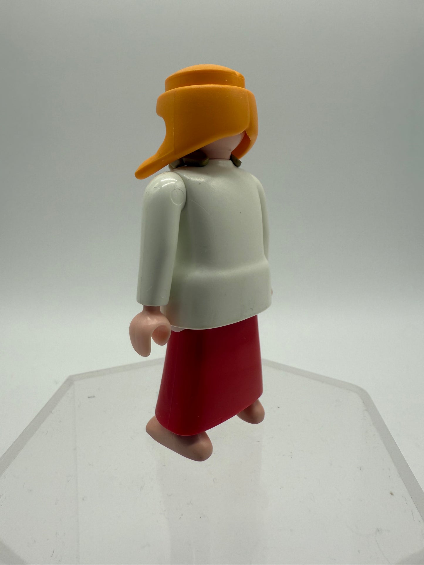 Vintage Playmobil Medieval Milkmaid 1993 Geobra