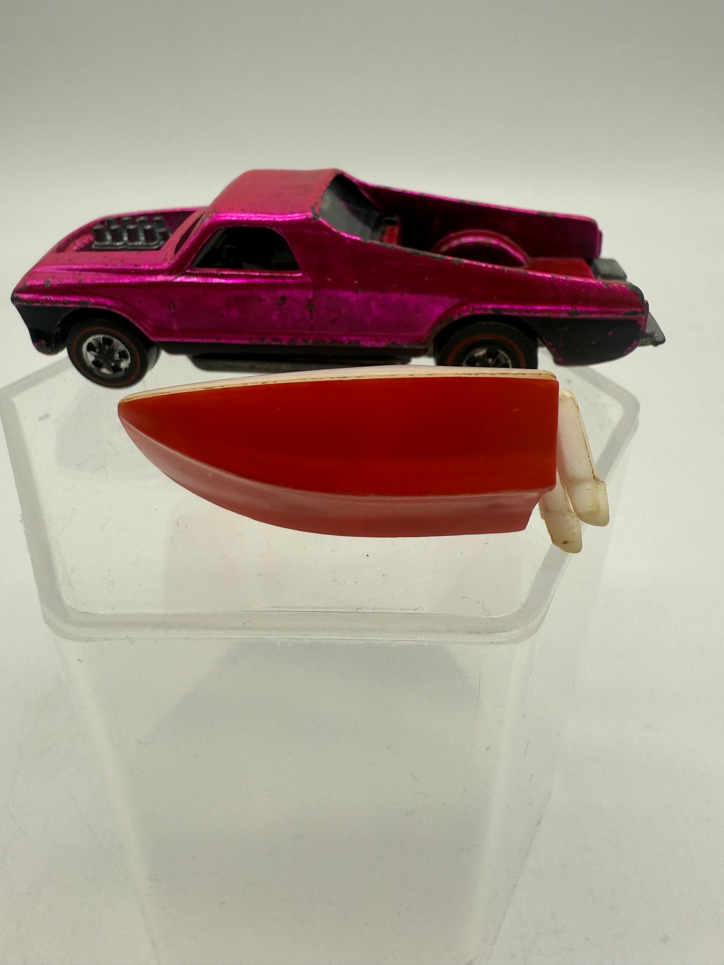 Hot Wheels Vintage Redline Seasider (Nuclear Pink) 1969 Mattel
