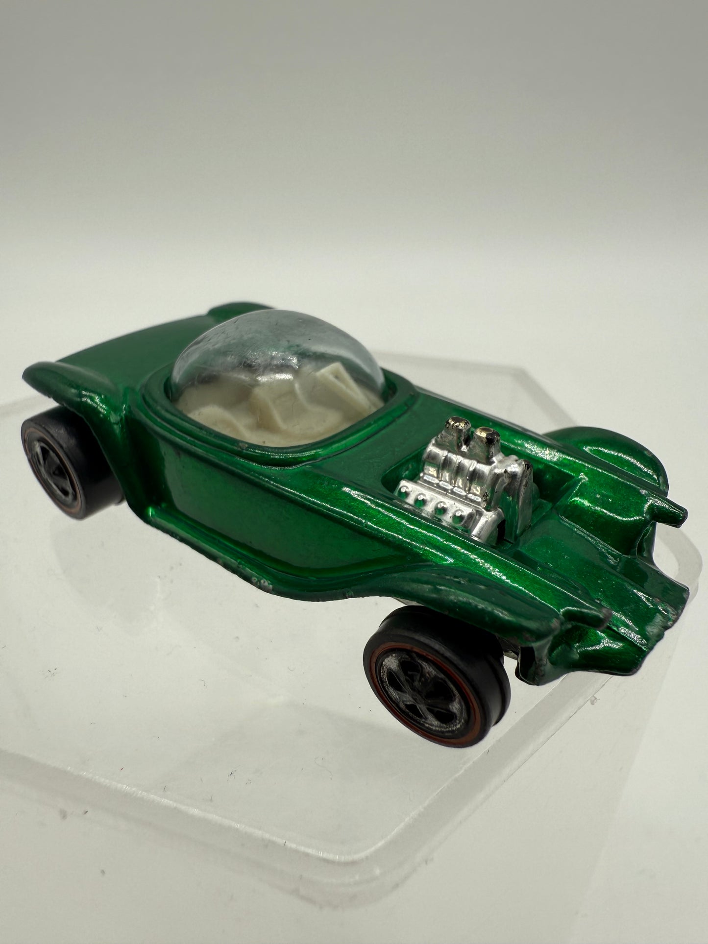 Hot Wheels Vintage Sweet 16 Redline Beatnik Bandit (Green) 1967 Mattel