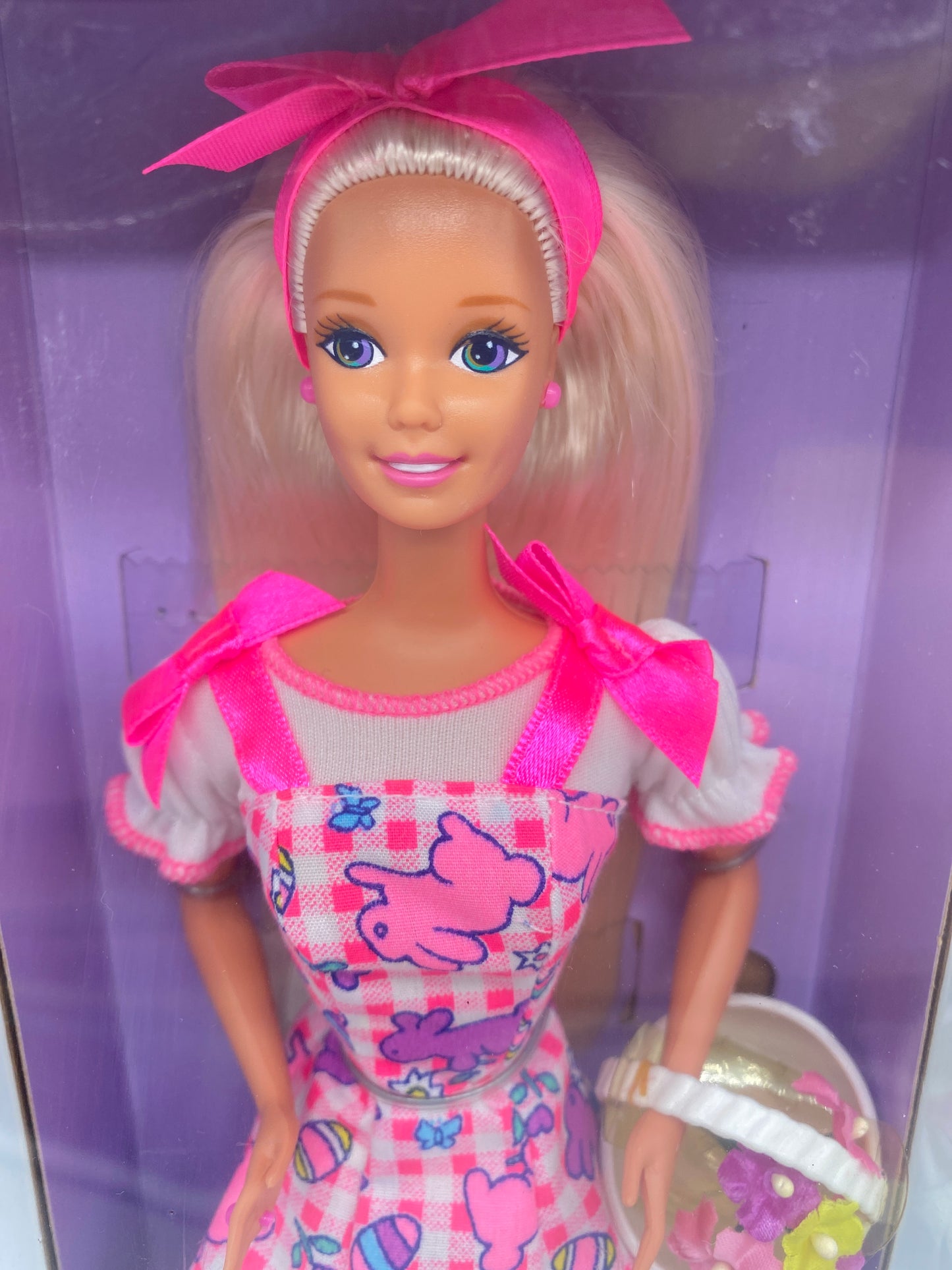 Mattel 1996 Barbie Doll Special Edition Easter Egg Hunt Barbie & Kelly Gift Set