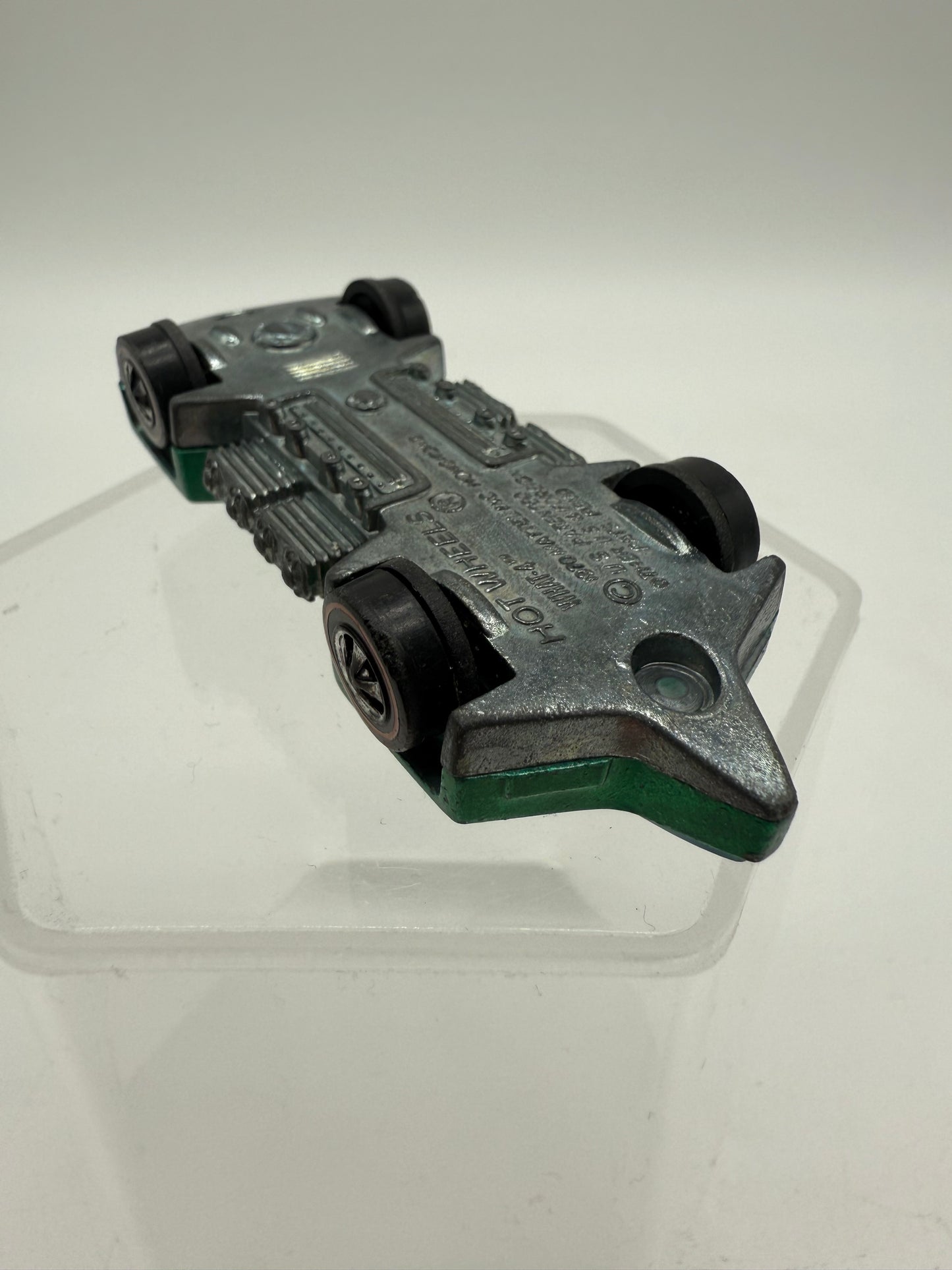 Hot Wheels Vintage 1970 Redline What-4 Spectralflame Green Mattel