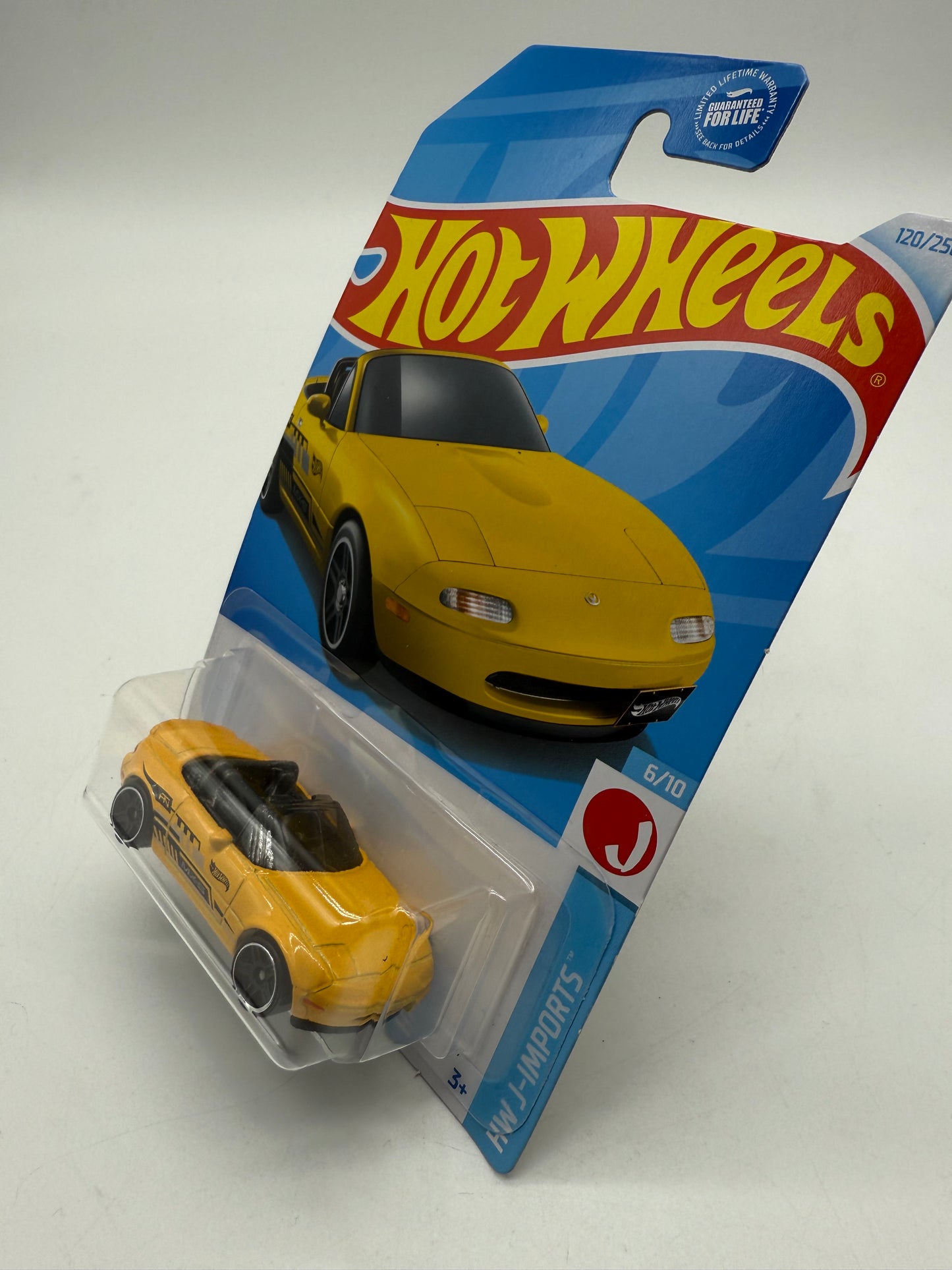 Hot Wheels '91 Mazda MX-5 Miata 2021 Mattel
