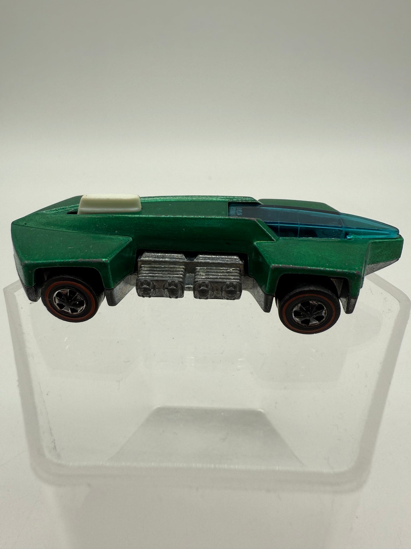 Hot Wheels Vintage 1970 Redline What-4 Spectralflame Green Mattel
