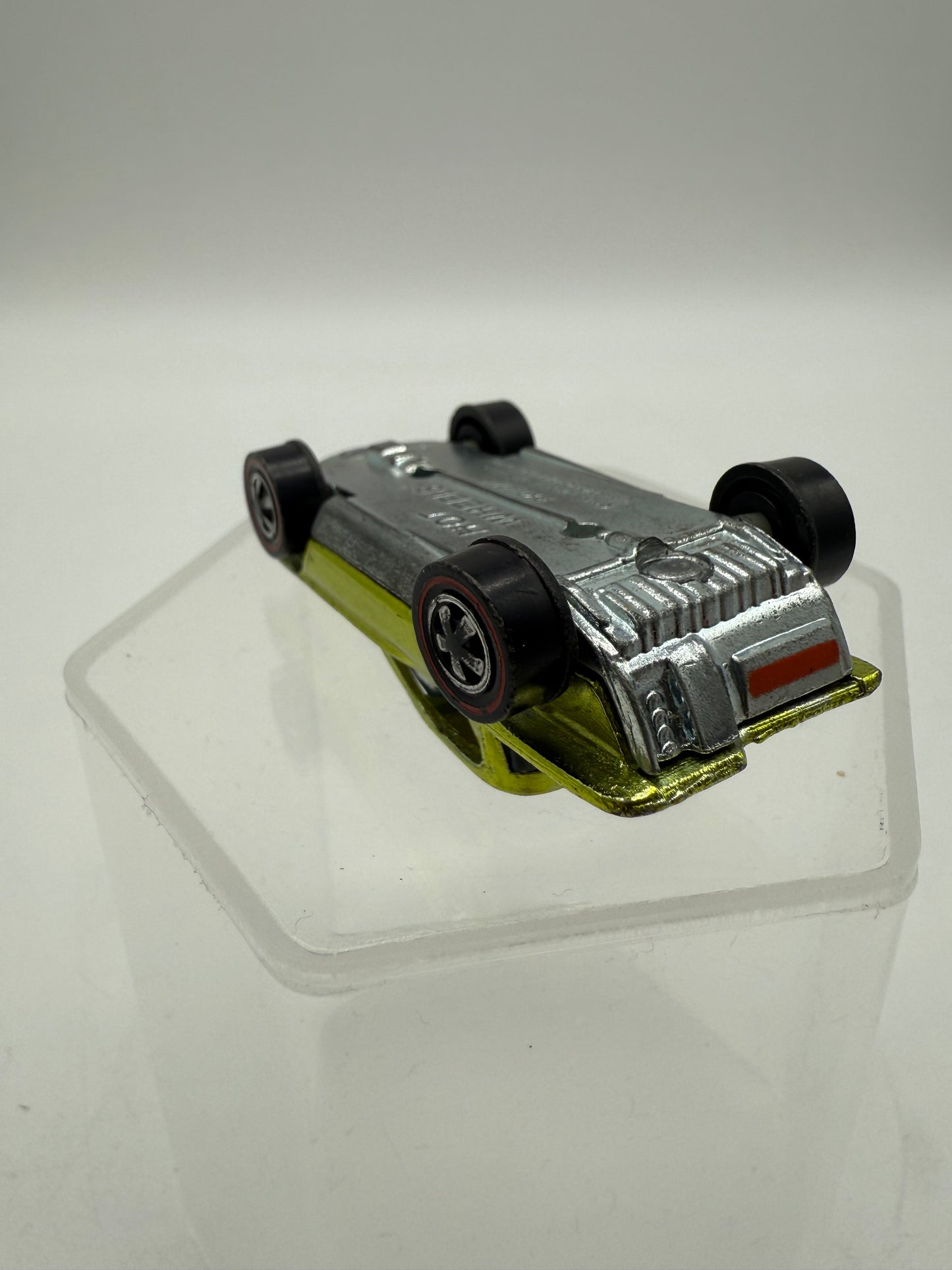 Hot Wheels Vintage Sweet 16 Redline Python (Antifreeze Green) 1969 Mattel