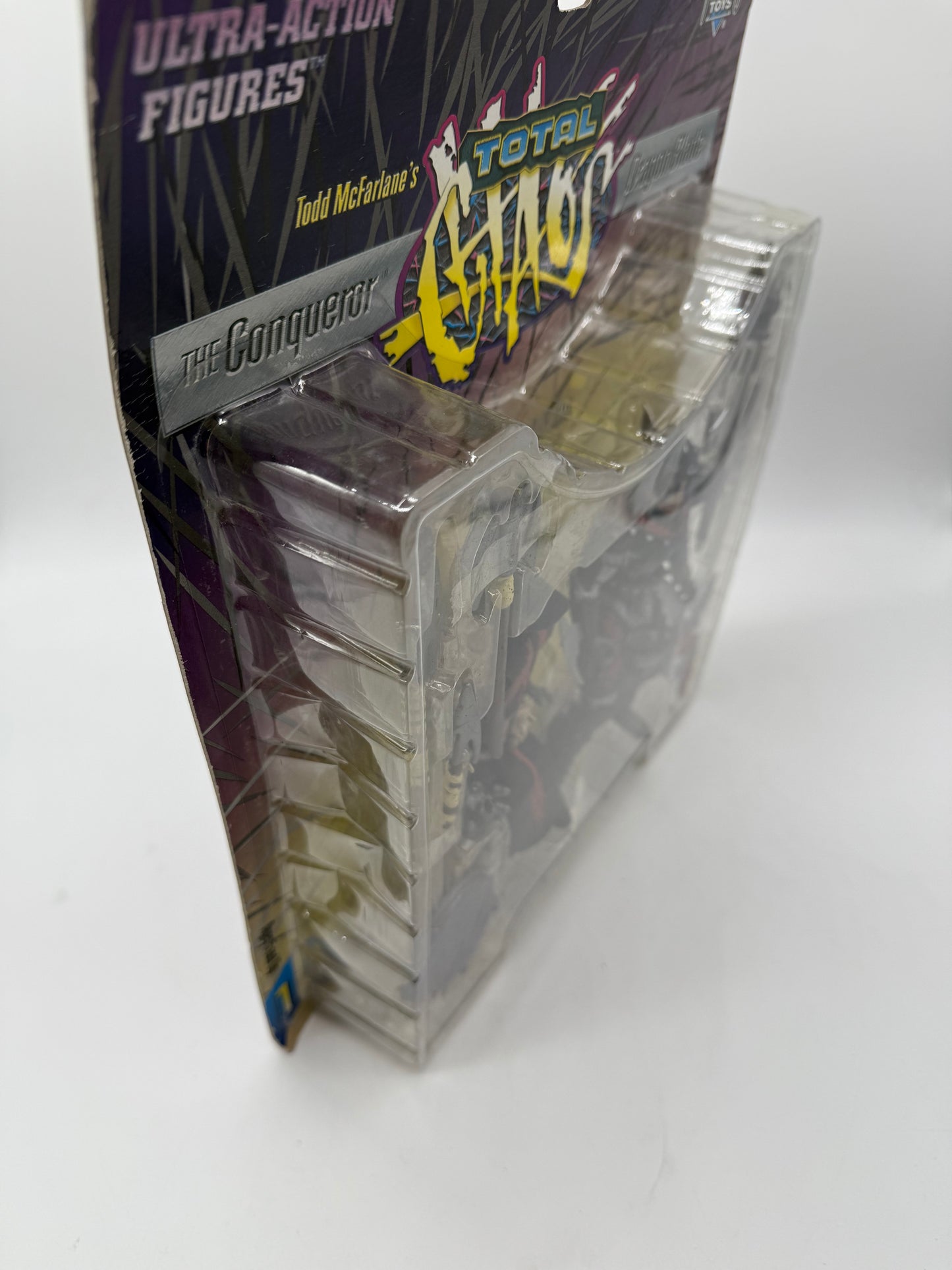 Total Chaos The Conqueror & Dragon Blade 1997 McFarlane