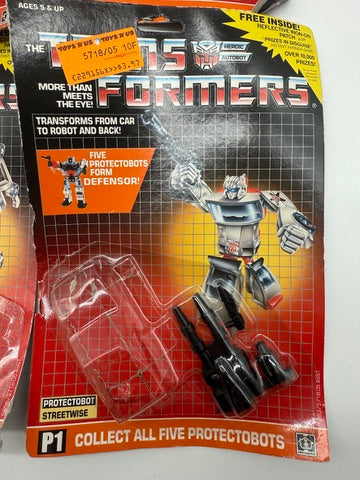 Hasbro 1986 Transformers Defensor Combiner Action Figure