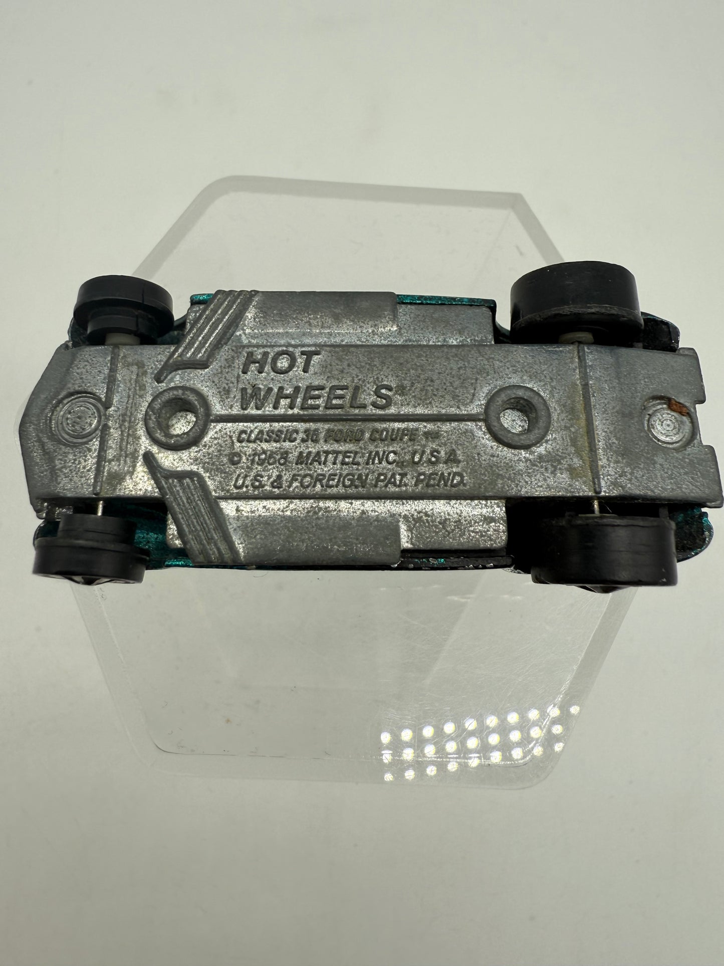 Hot Wheels Vintage Redline Classic 36 Ford Coupe (Teal) 1968 Mattel