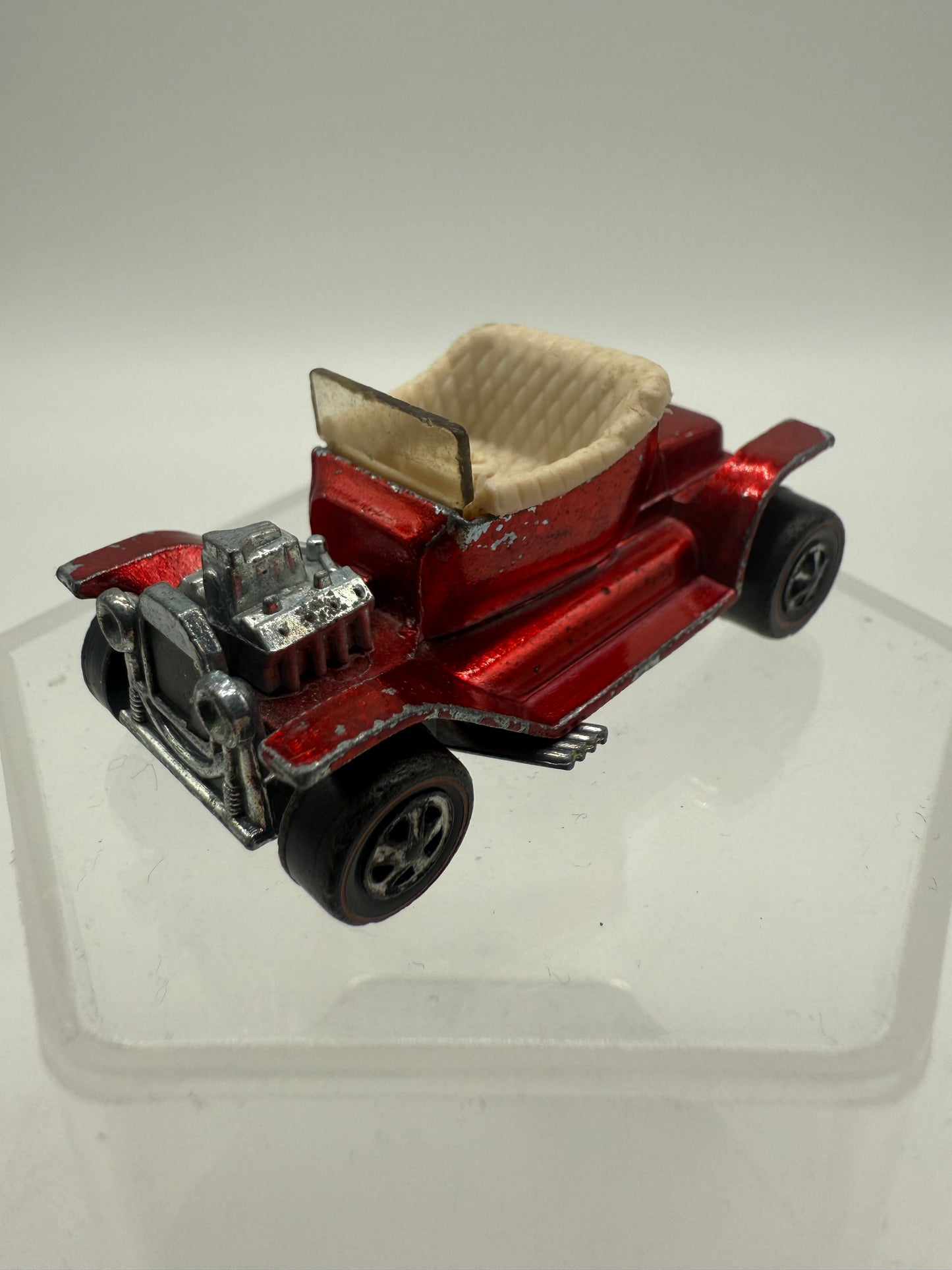 Hot Wheels Vintage Sweet 16 Redline Hot Heap (Red) 1968 Mattel