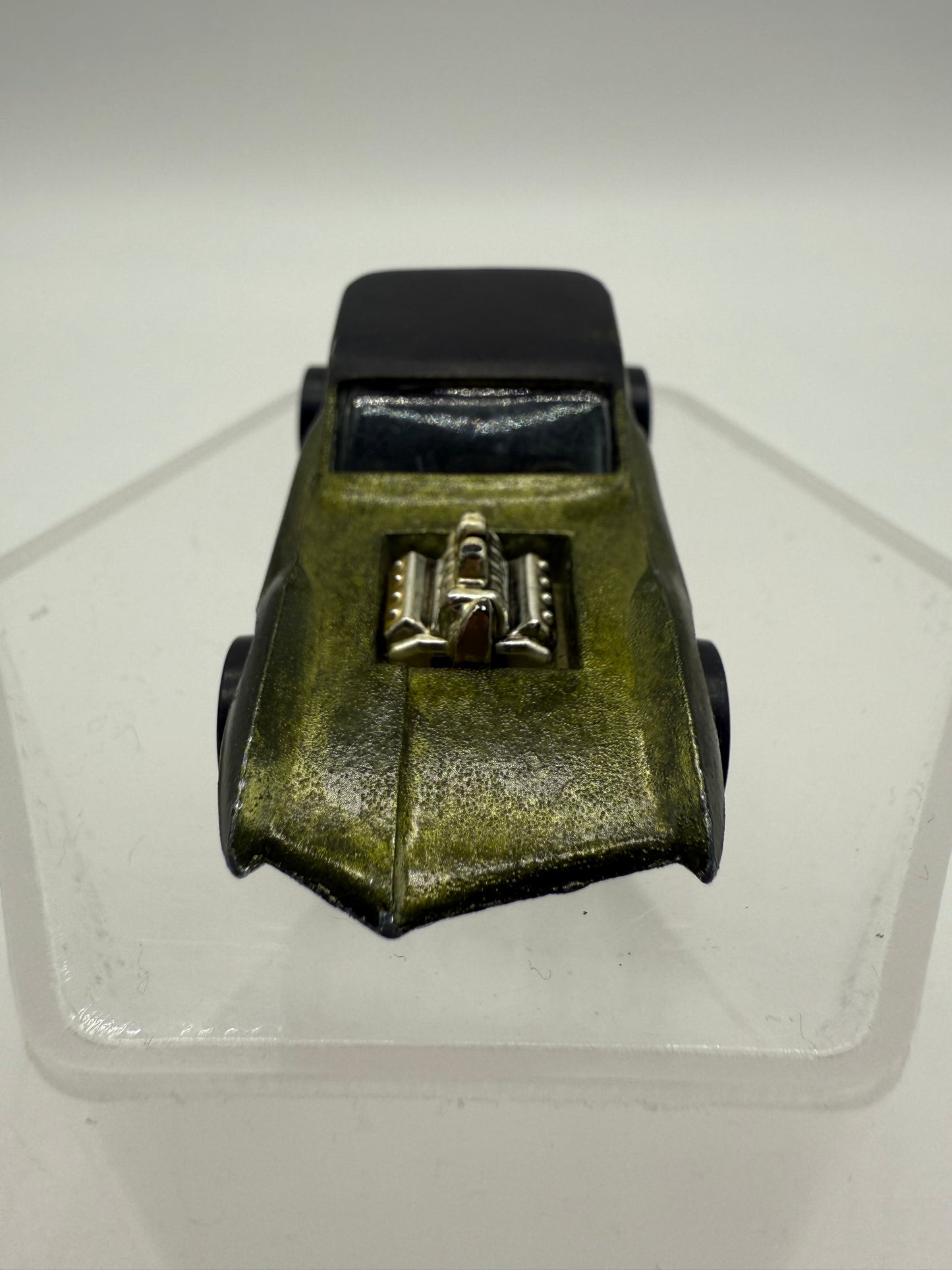 Hot Wheels Vintage Sweet 16 Redline Python (Olive Green) 1968 Mattel