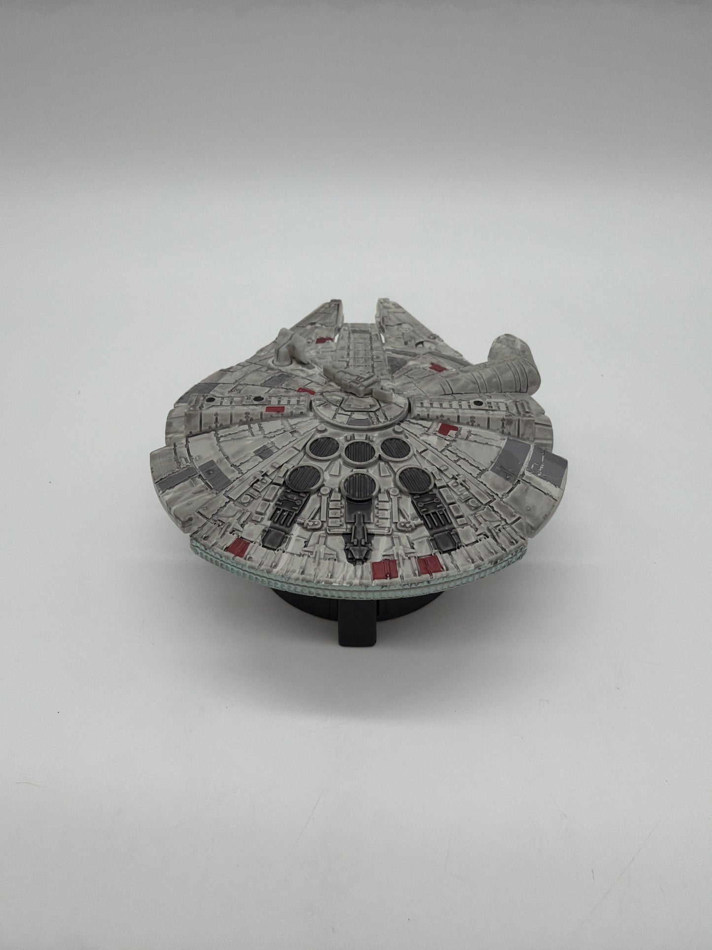Disney Exclusive Star Wars Galaxy’s Edge Millennium Falcon Die-Cast Vehicle