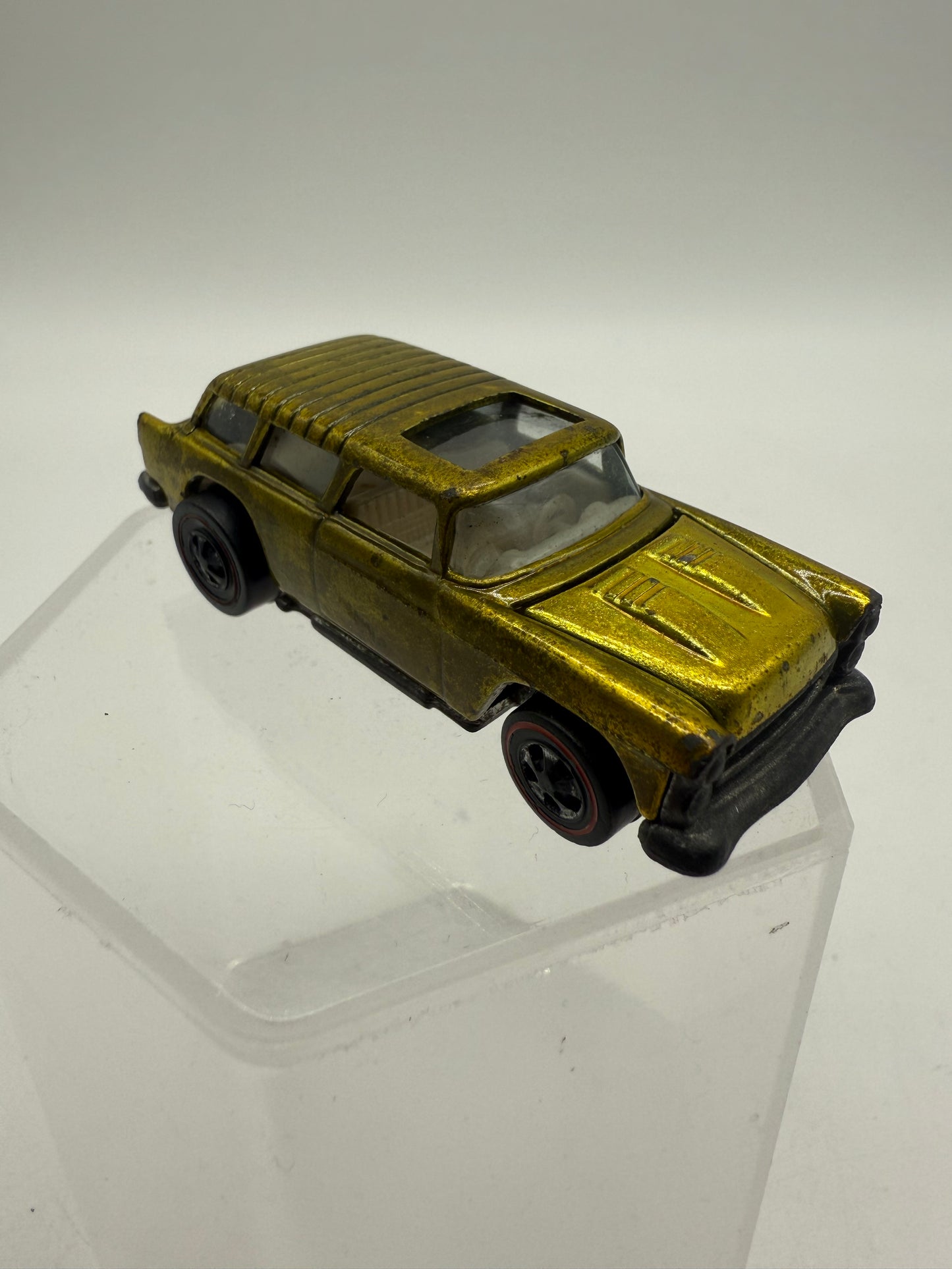Hot Wheels Vintage Redline Nomad (Olive Green) 1969 Mattel