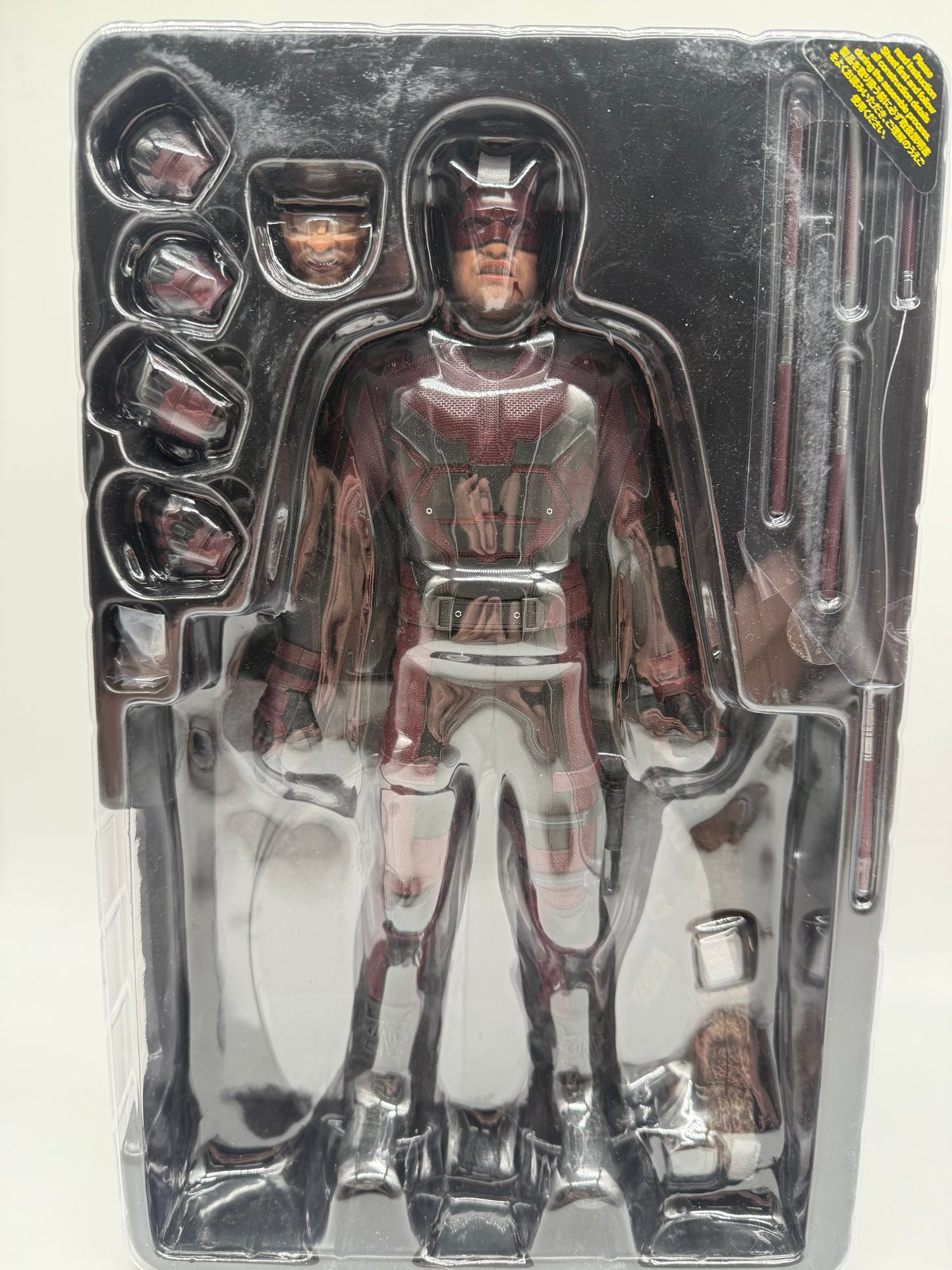 Daredevil 1/6th Scale Collectible Figure 2017 Hot Toys Limited