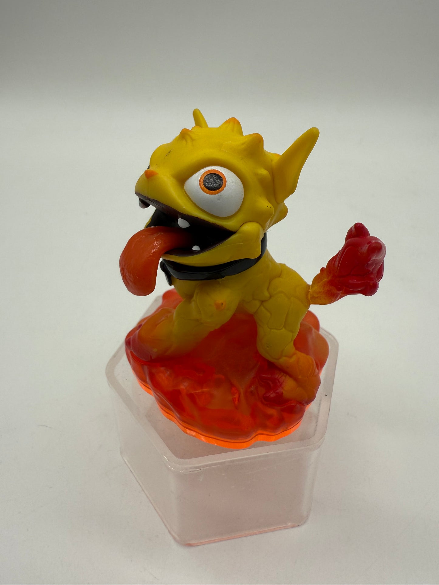 Activision 2012 Skylanders Giants Molten Hot Dog