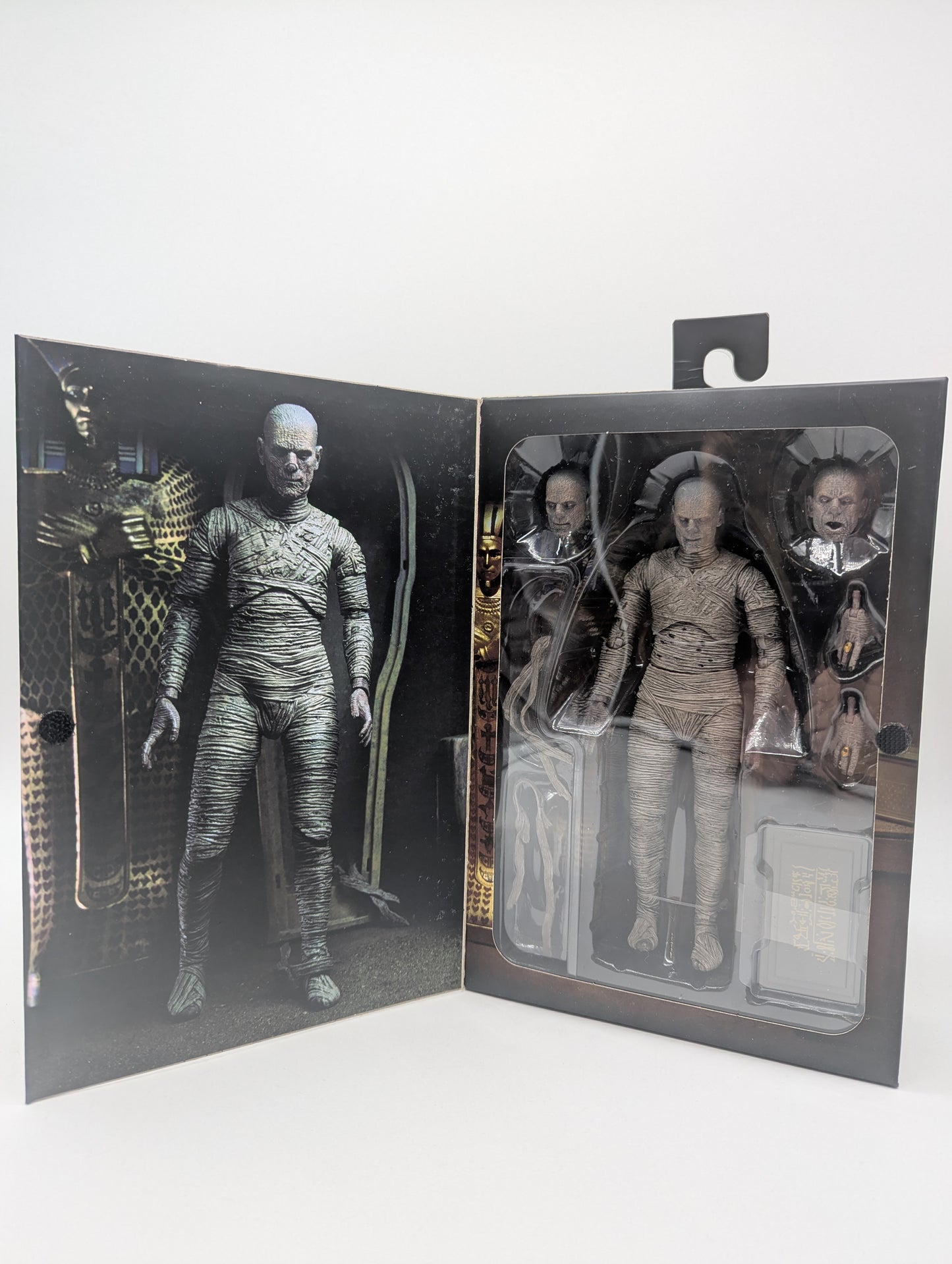 Neca 2021 Universal Monsters The Mummy Action Figure