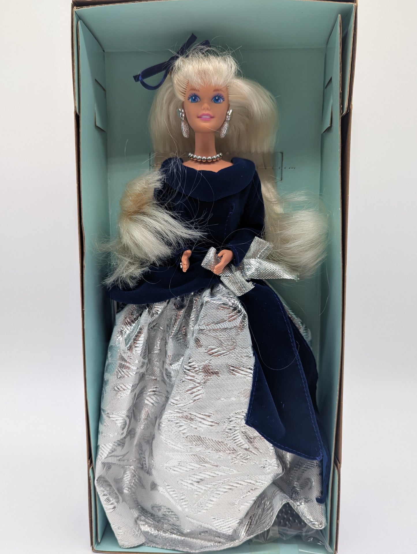 Mattel Barbie Doll 1995 An Avon Exclusive Special Edition Winter Velvet First in Series Barbie