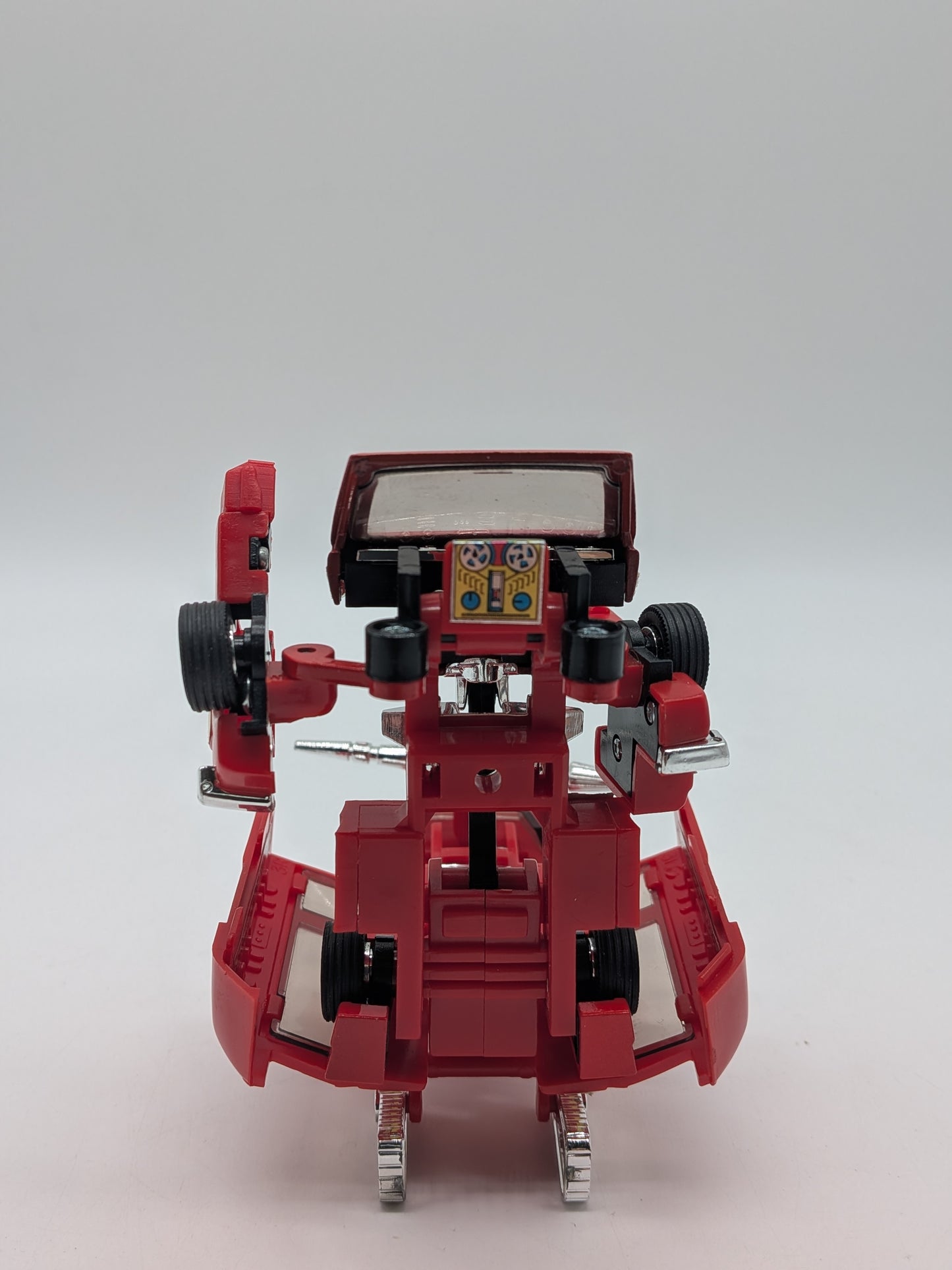 Hasbro 1984 Transformers Ironhide Action Figure