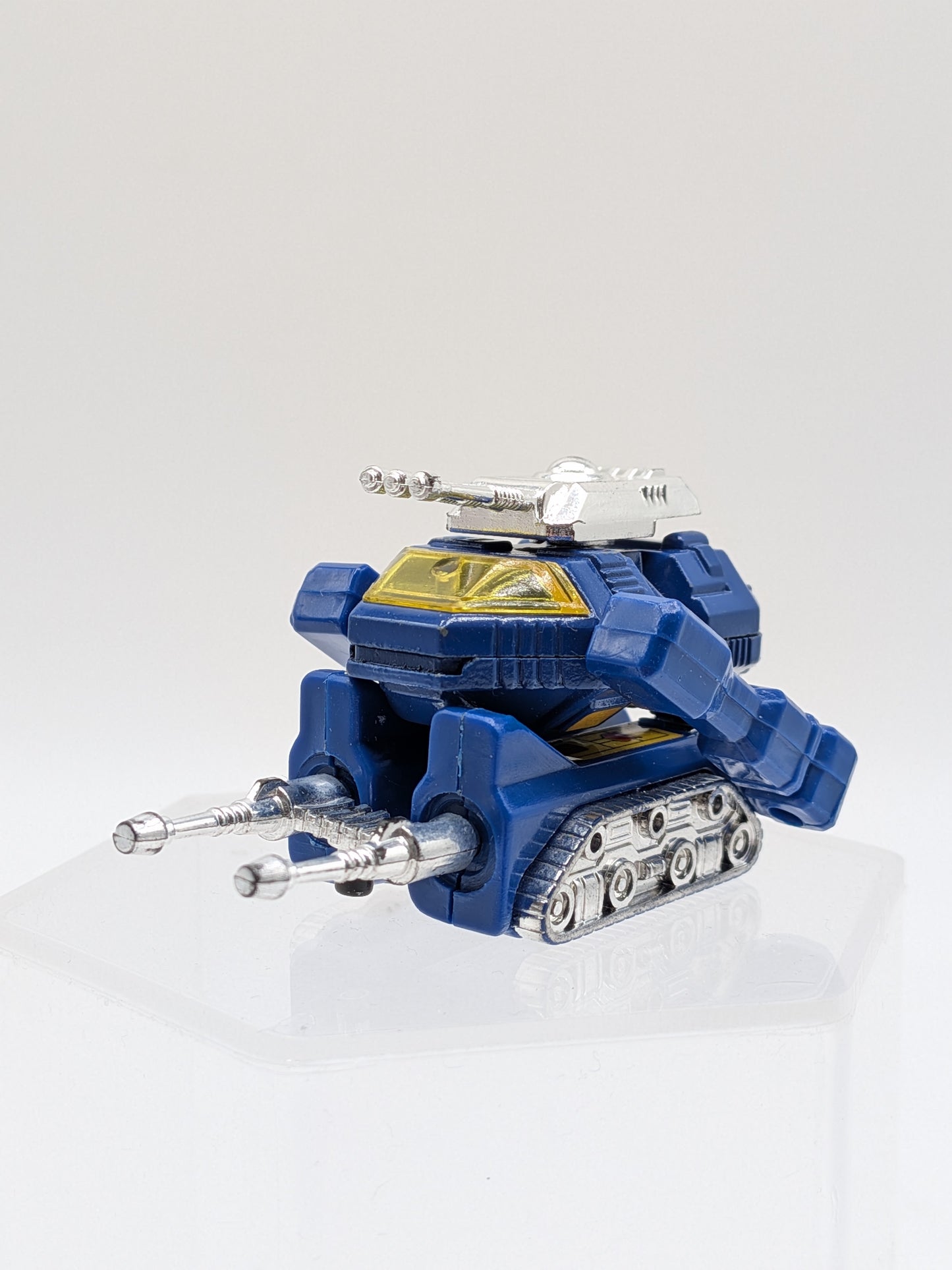 Tonka 1983 Go Bots Tank Action Figure