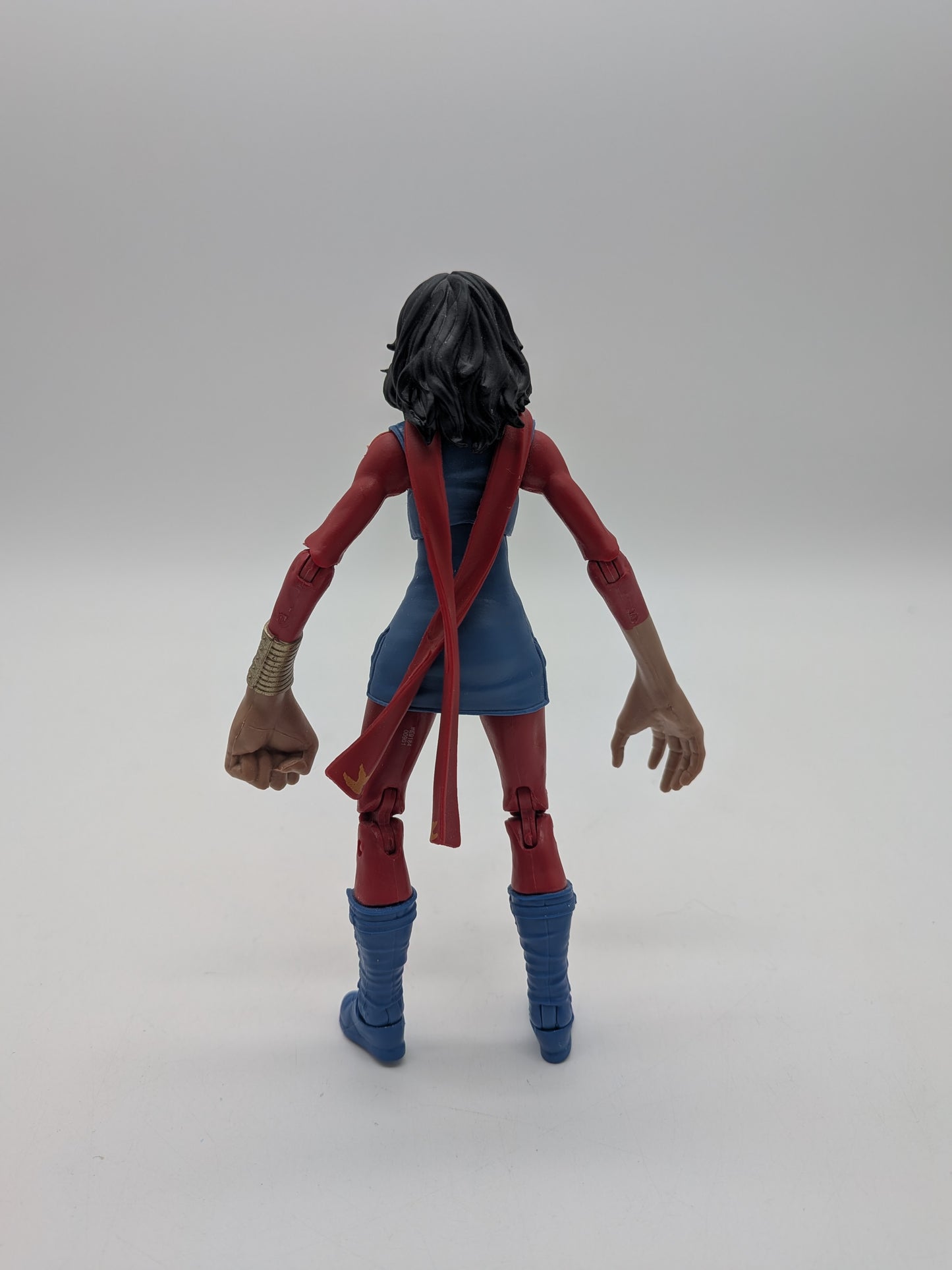 Hasbro 2020 Marvel Legends Gamerverse Ms. Marvel Action Figure