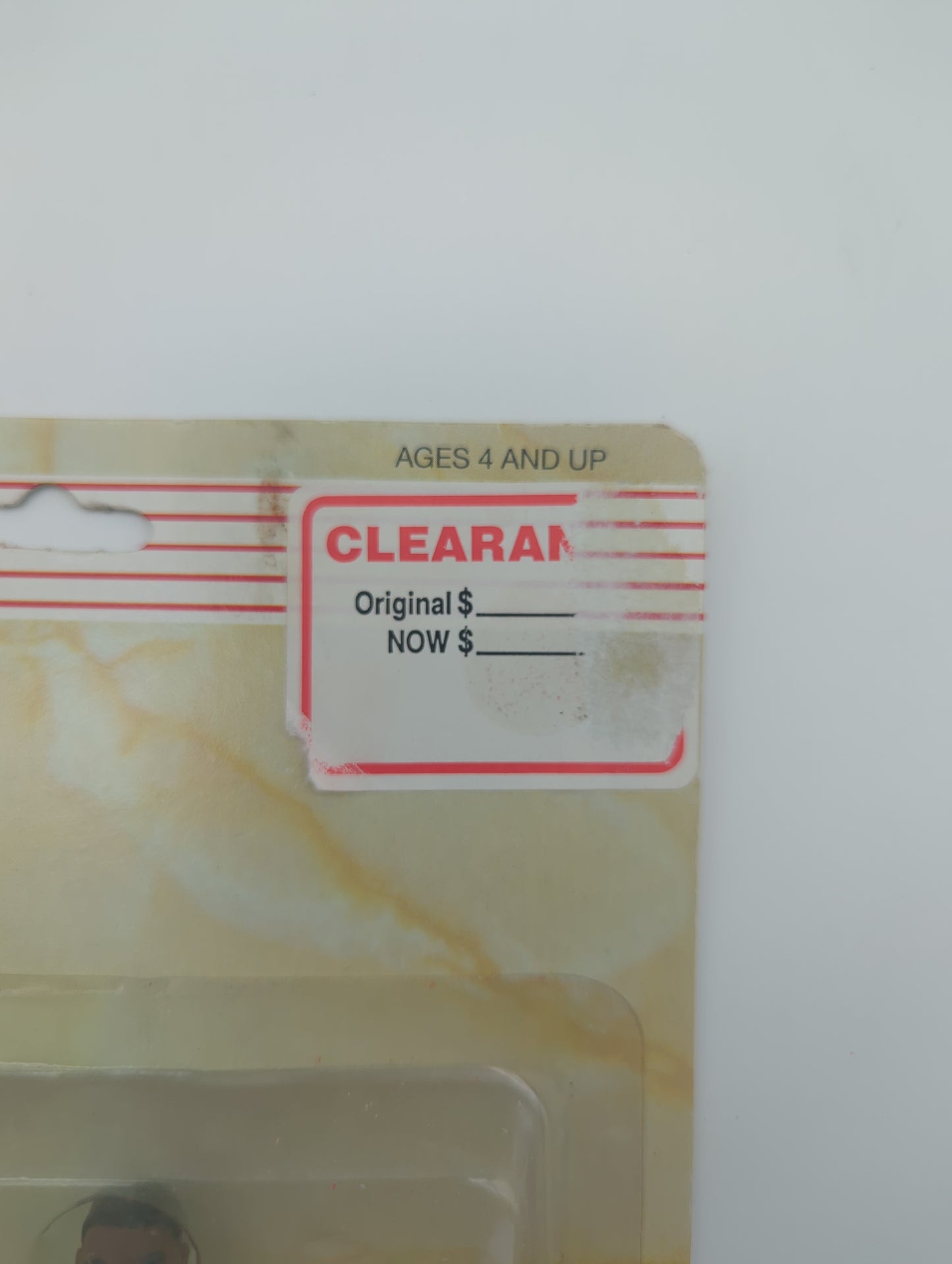 1989 Kenner Starting Lineup Oscar Robertson "Big O" Action Figure With Trading Card