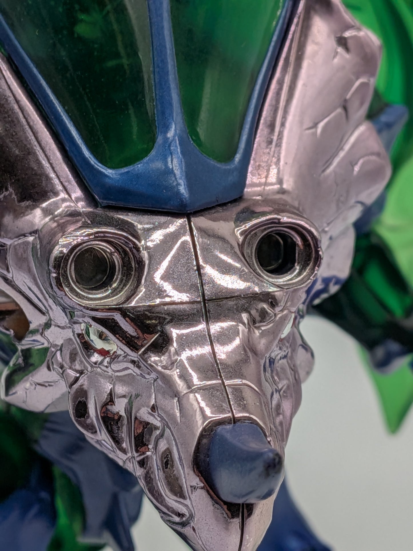 Bandai 1998 Dinozaurs Dino Tricera Action Figure