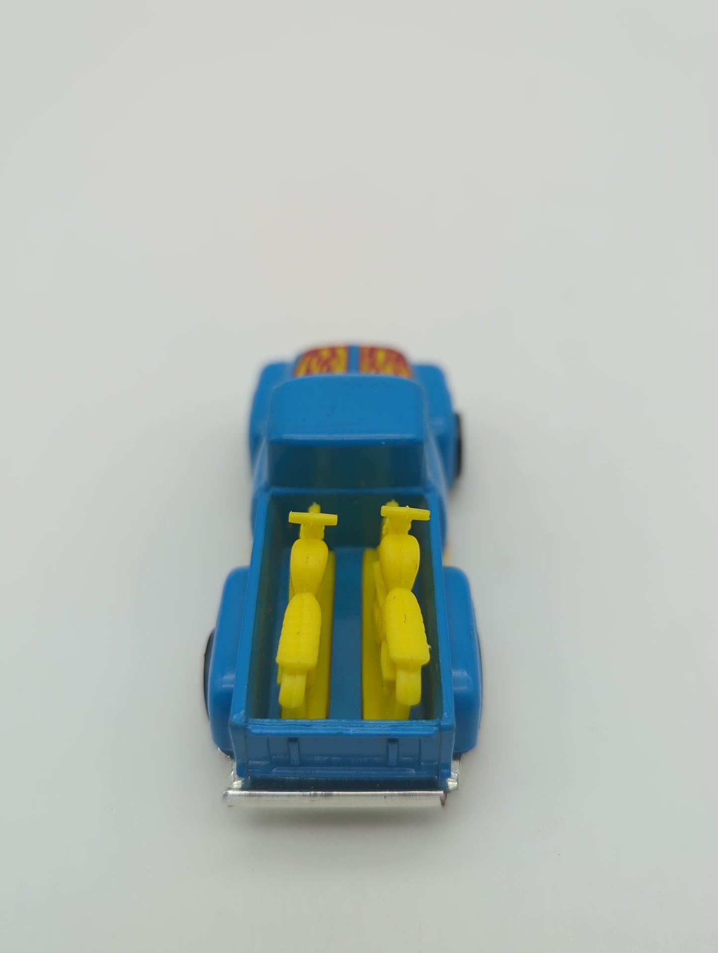 Hot Wheels 1973 Hi Tail Hauler Blue with Motorcycles