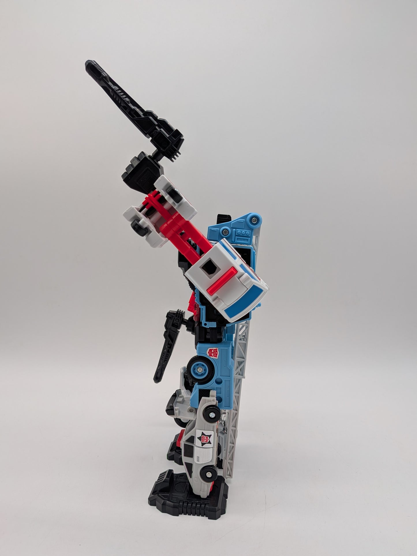 Hasbro 1986 Transformers Defensor Combiner Action Figure