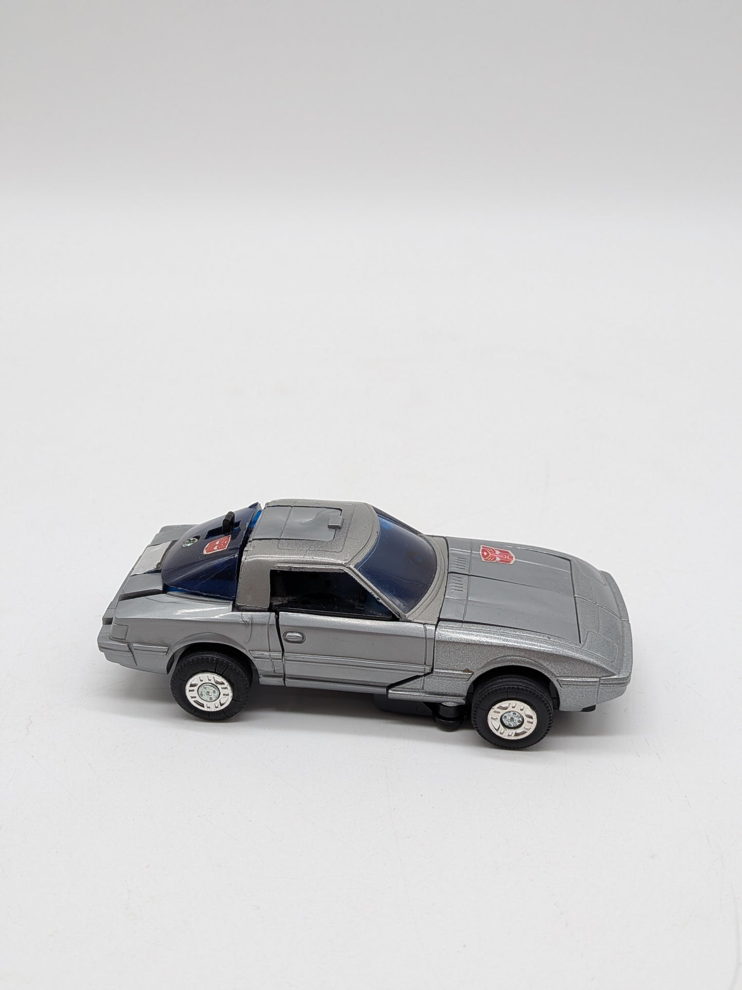 Hasbro 1984 Transformers Camshaft Action Figure
