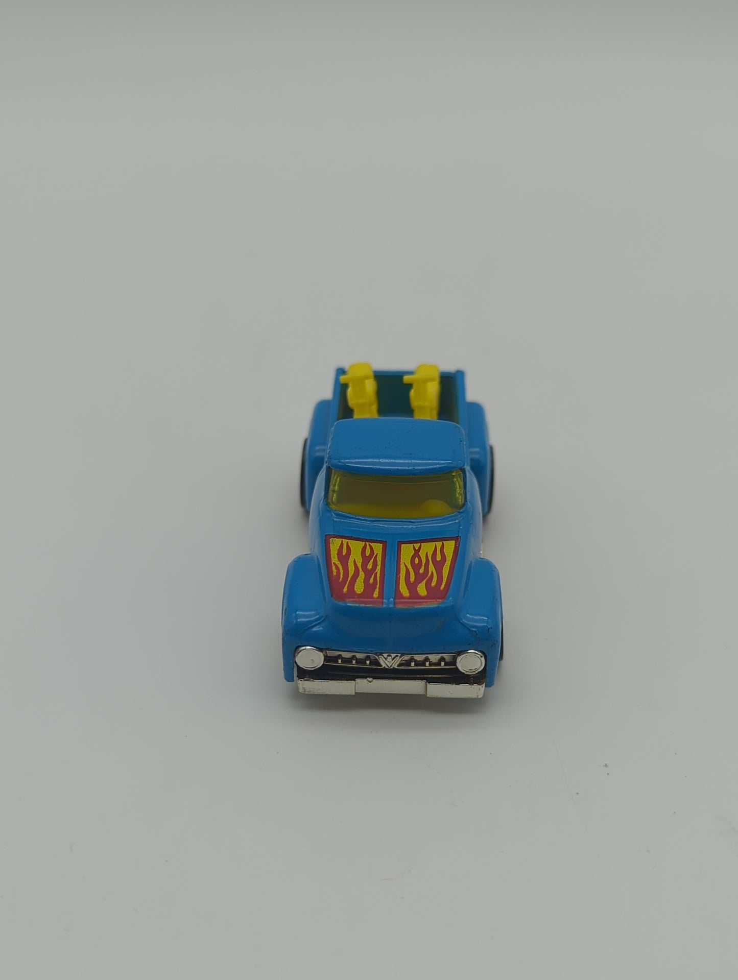 Hot Wheels 1973 Hi Tail Hauler Blue with Motorcycles
