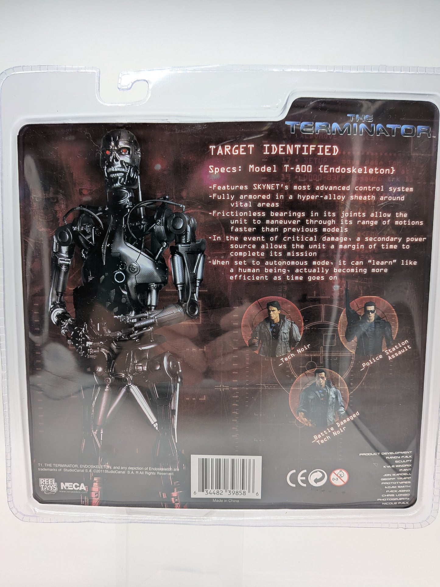 NECA 2011 Reel Toys The Terminator T-800 (Endoskeleton) Action Figure