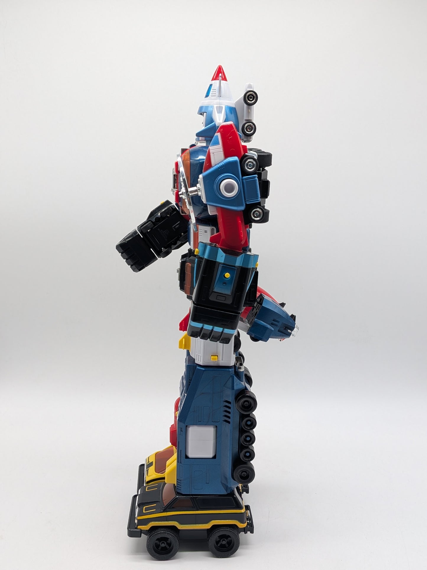 Matchbox 1984 Voltron 1 Deluxe Warrior Set